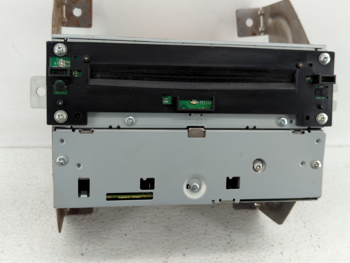 2006-2007 Nissan Pathfinder Am Fm Cd Player Radio Receiver - Oemusedautoparts1.com