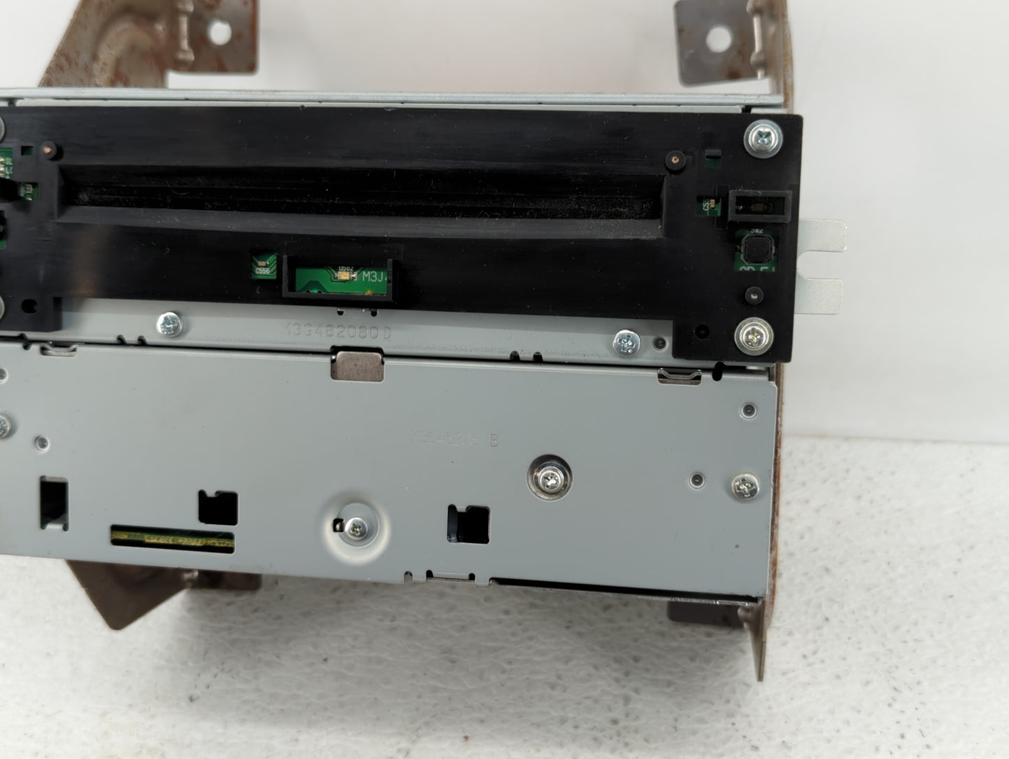 2006-2007 Nissan Pathfinder Am Fm Cd Player Radio Receiver - Oemusedautoparts1.com