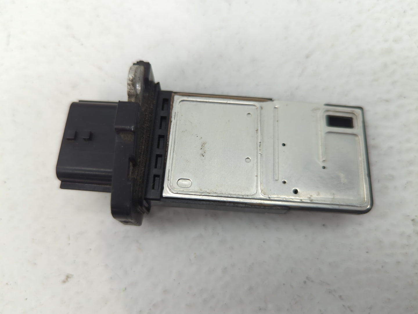 2005-2014 Nissan Pathfinder Mass Air Flow Meter Maf - Oemusedautoparts1.com