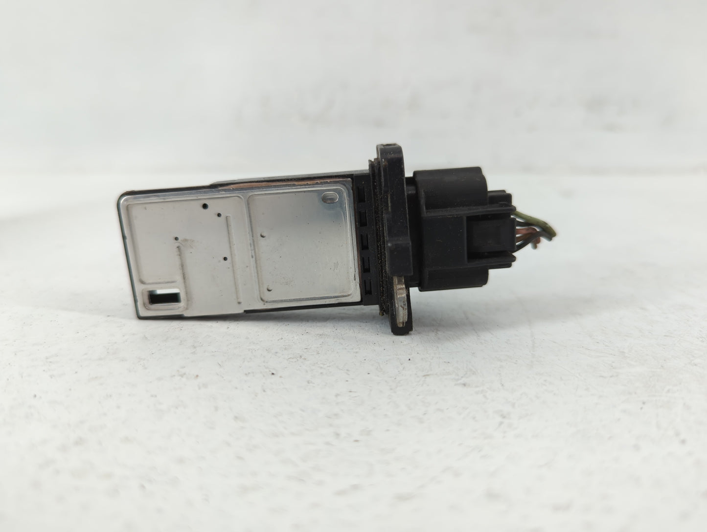 2005-2014 Nissan Pathfinder Mass Air Flow Meter Maf - Oemusedautoparts1.com