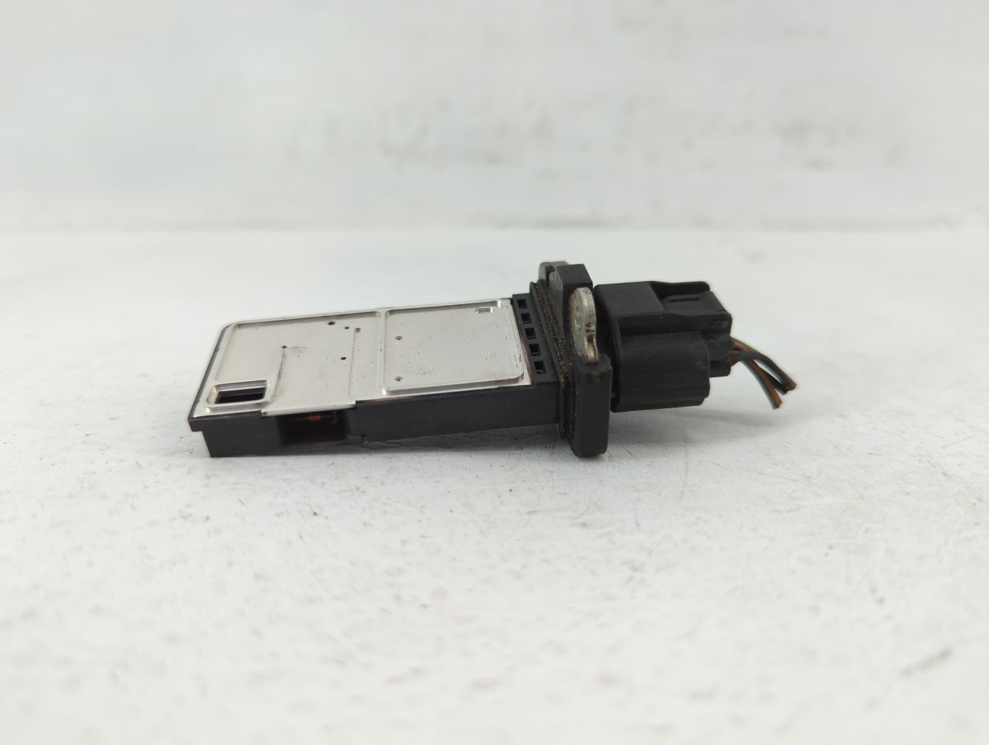 2005-2014 Nissan Pathfinder Mass Air Flow Meter Maf - Oemusedautoparts1.com