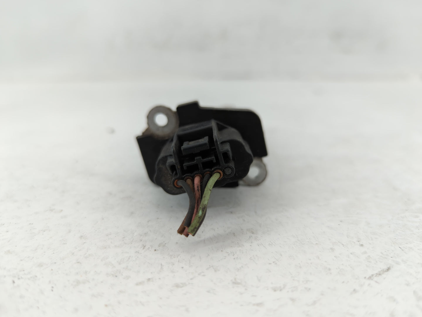 2005-2014 Nissan Pathfinder Mass Air Flow Meter Maf - Oemusedautoparts1.com