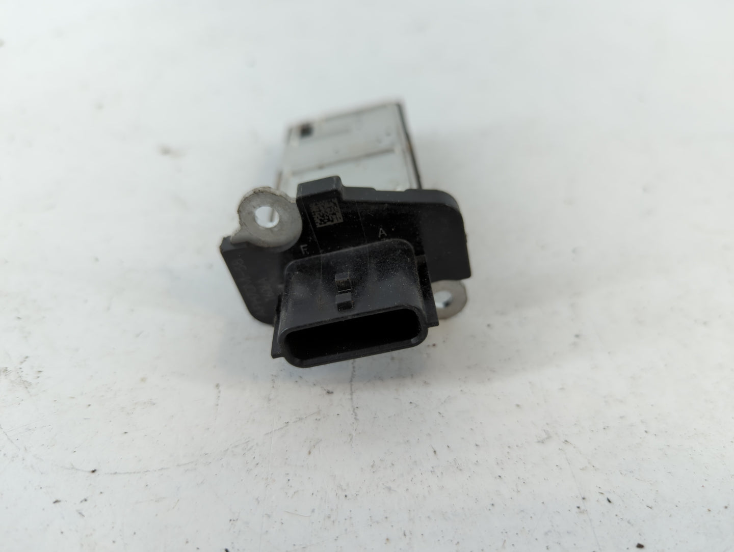 2005-2014 Nissan Pathfinder Mass Air Flow Meter Maf - Oemusedautoparts1.com
