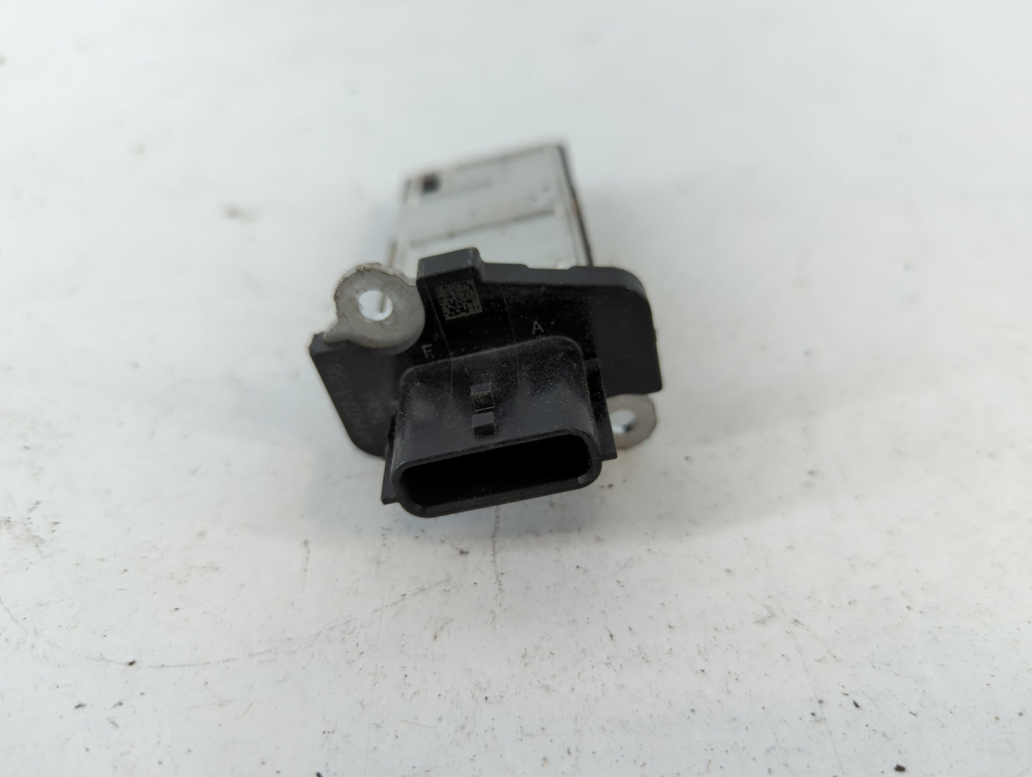 2005-2014 Nissan Pathfinder Mass Air Flow Meter Maf - Oemusedautoparts1.com