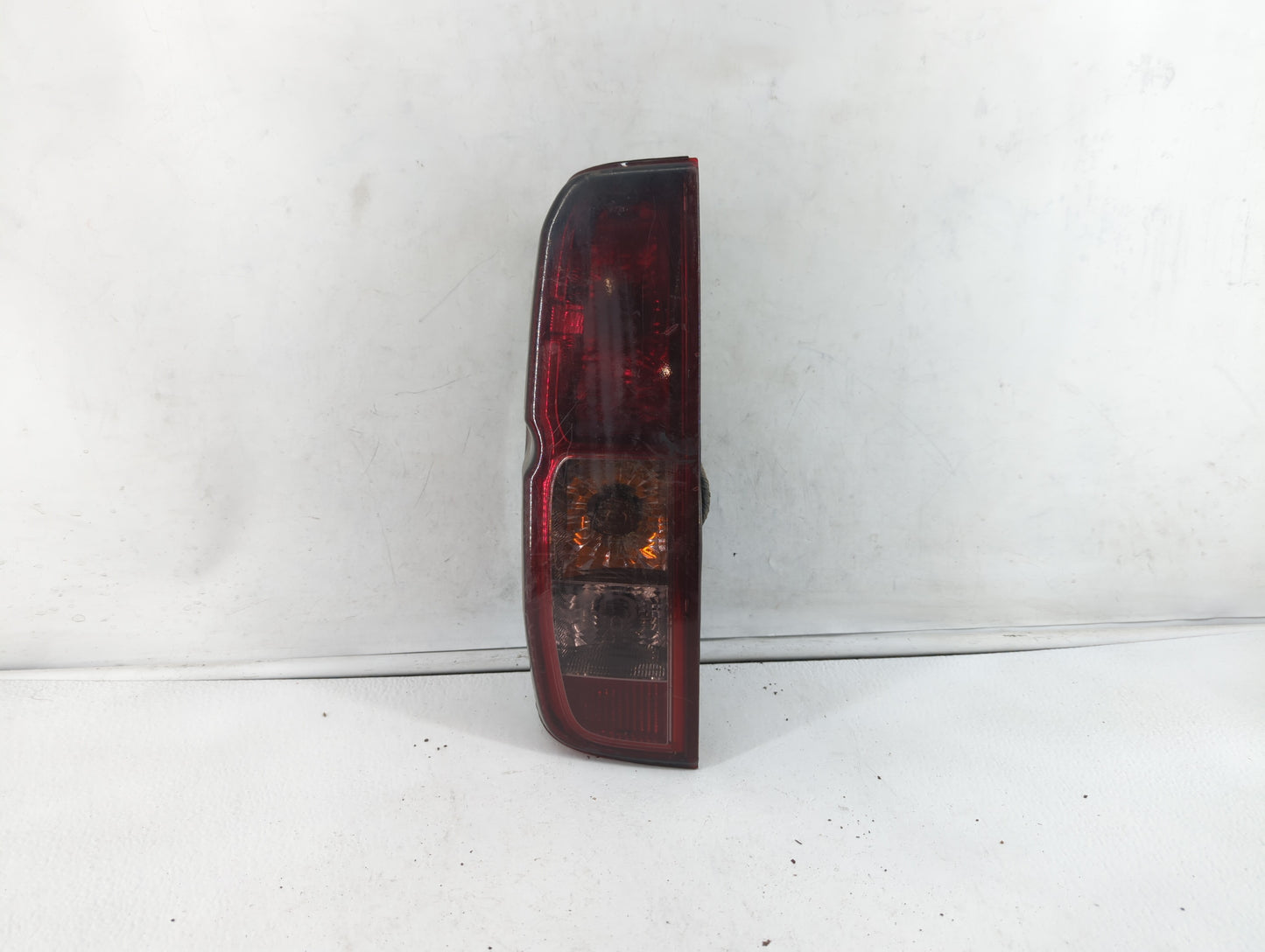 2007 Nissan Pulsar Tail Light Assembly Passenger Right OEM P/N:949 625 Fits Fits 2005 2006 2008 2009 2010 2011 2012 2013 201