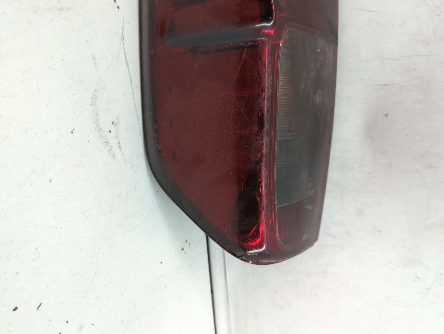 2007 Nissan Pulsar Tail Light Assembly Passenger Right OEM P/N:949 625 Fits Fits 2005 2006 2008 2009 2010 2011 2012 2013 201