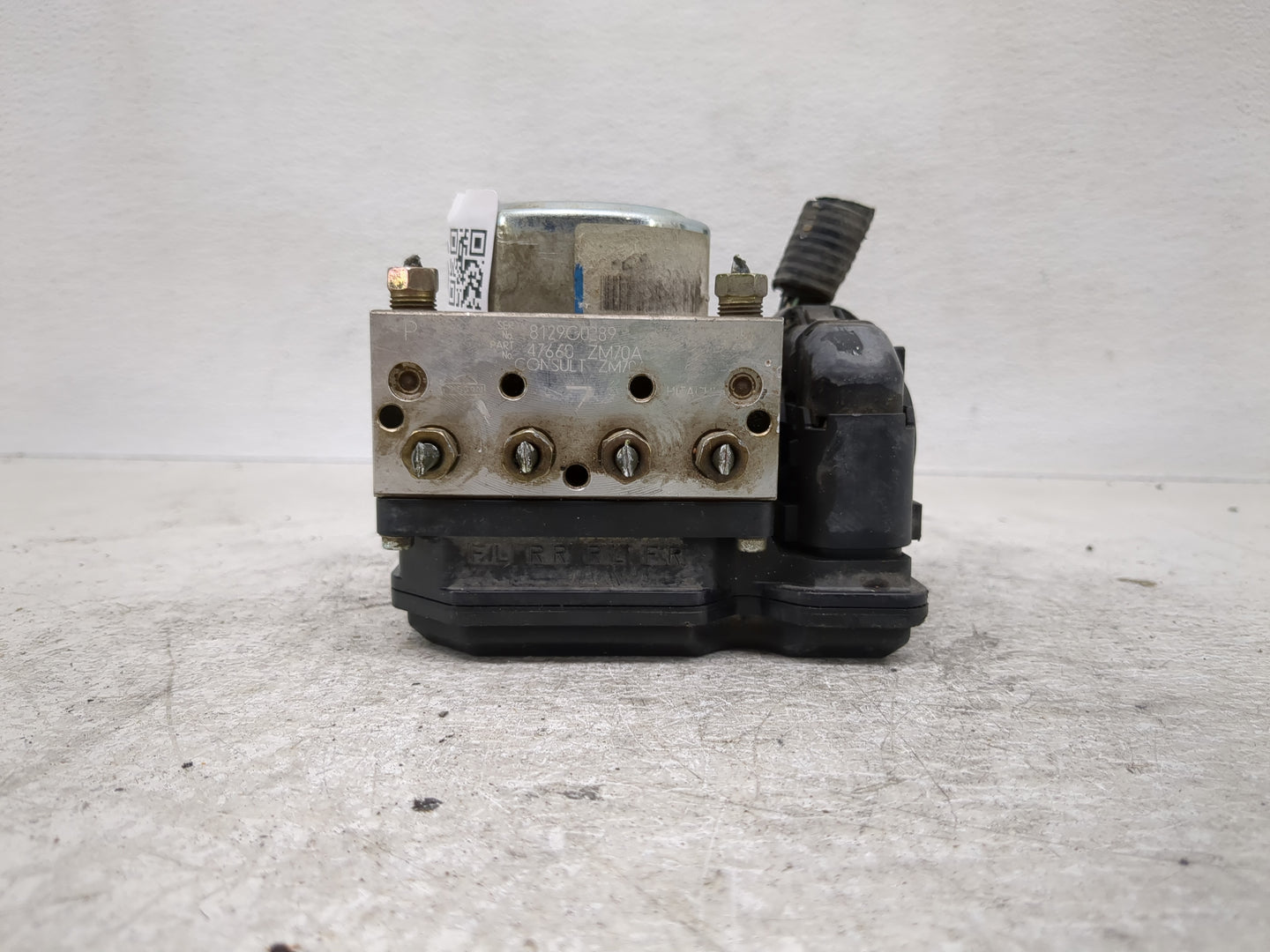 2007-2009 Nissan Quest ABS Pump Control Module Replacement P/N:A98000U74 Fits Fits 2007 2008 2009 OEM Used Auto Parts - Oemu