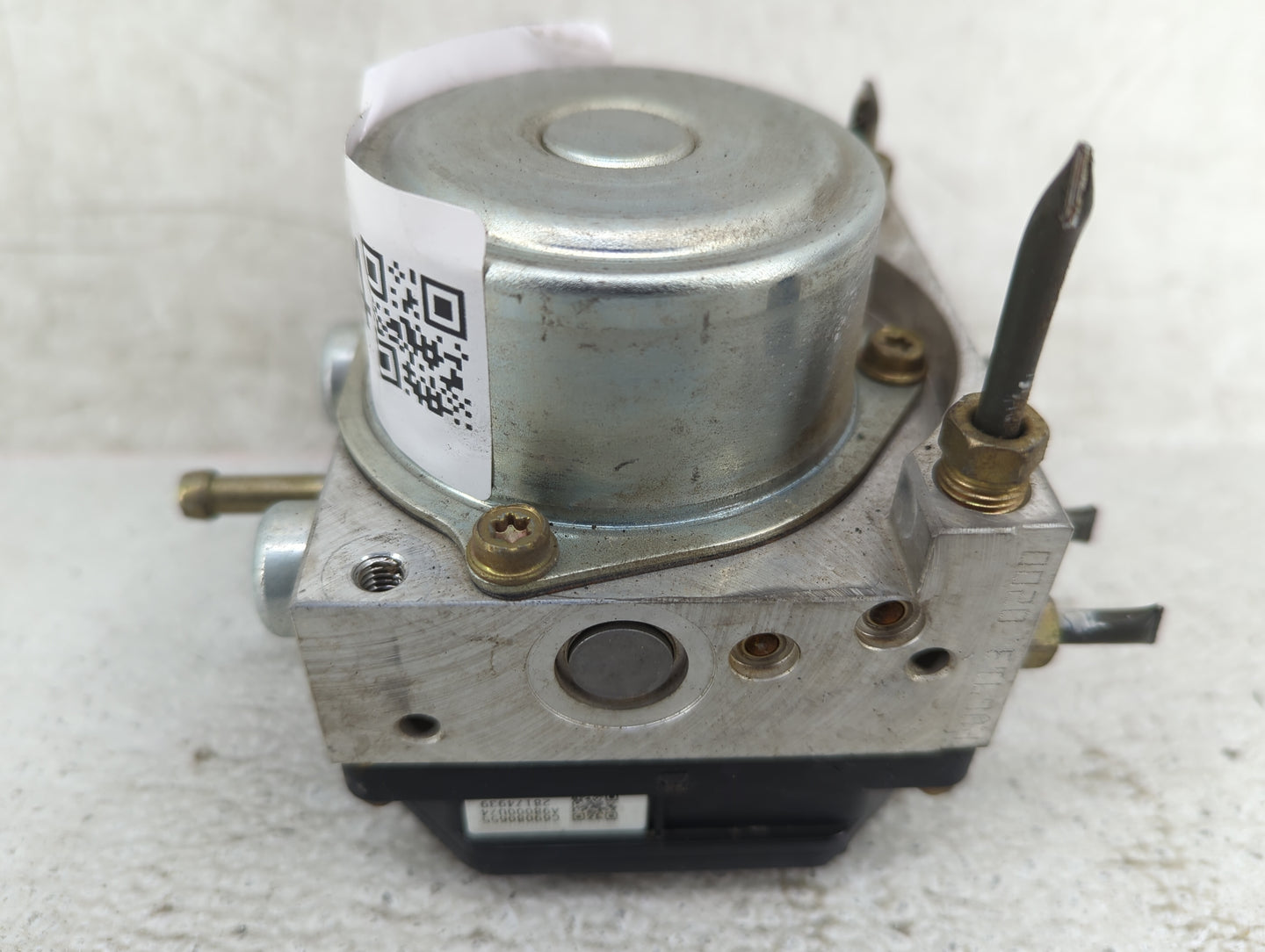 2007-2009 Nissan Quest ABS Pump Control Module Replacement P/N:A98000U74 Fits Fits 2007 2008 2009 OEM Used Auto Parts - Oemu