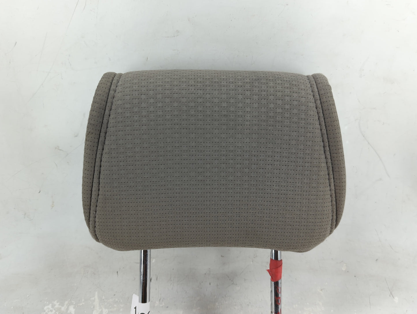 2007-2007 Nissan Quest Headrest Head Rest Front Driver Seat Grey 1466896 - Oemusedautoparts1.com