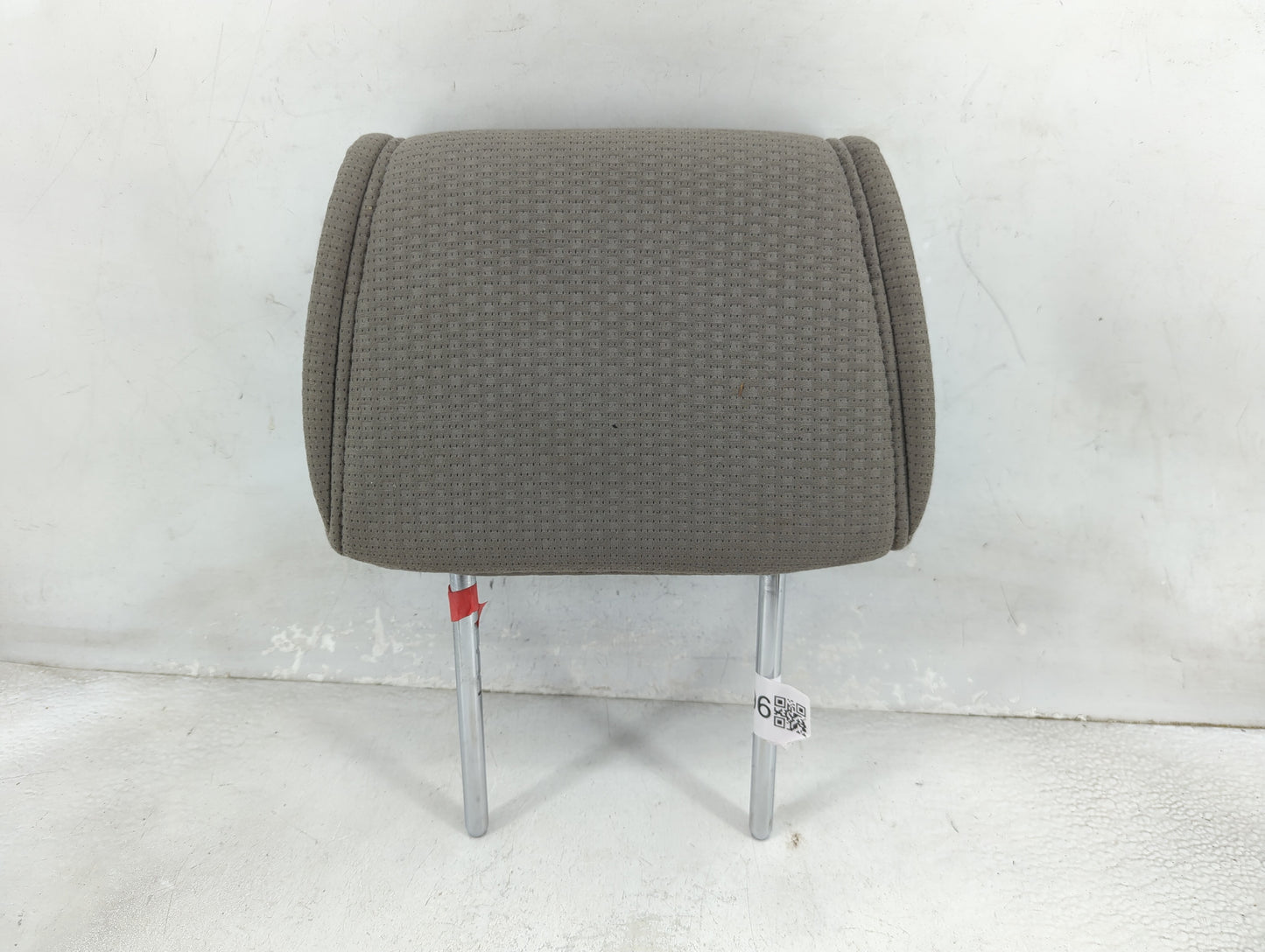 2007-2007 Nissan Quest Headrest Head Rest Front Driver Seat Grey 1466896 - Oemusedautoparts1.com