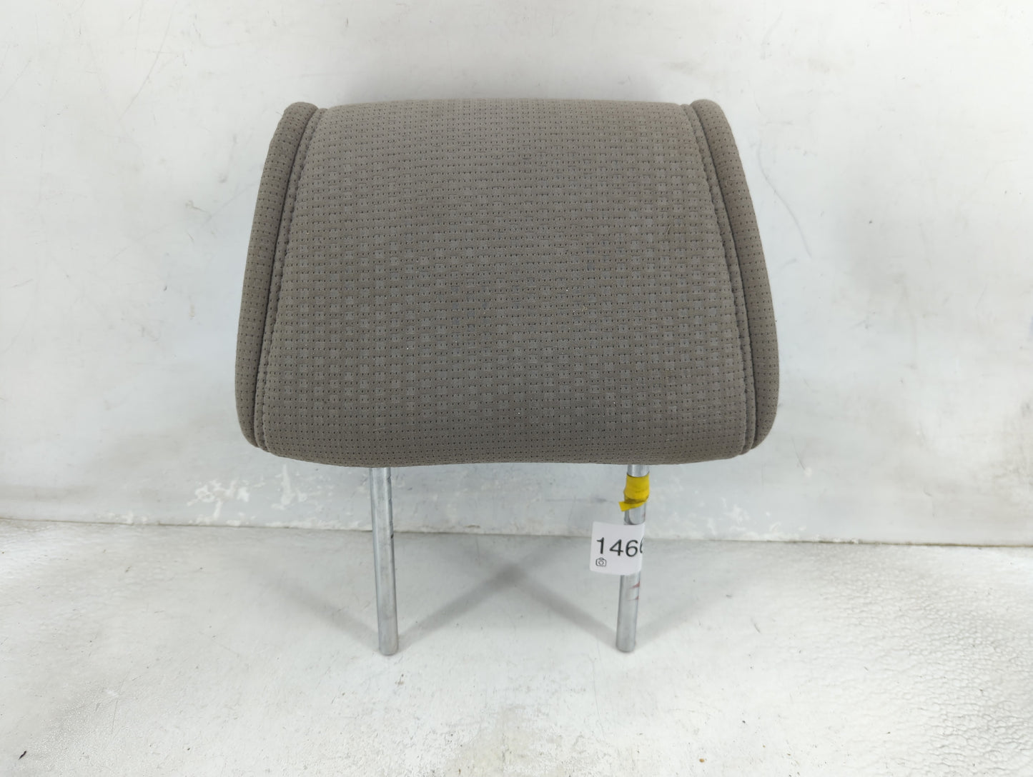 2007-2007 Nissan Quest Headrest Head Rest Front Driver Seat Grey 1466899 - Oemusedautoparts1.com