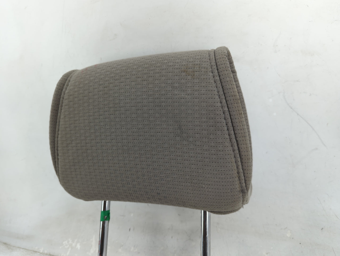 2007-2007 Nissan Quest Headrest Head Rest Front Driver Seat Grey 1466923 - Oemusedautoparts1.com