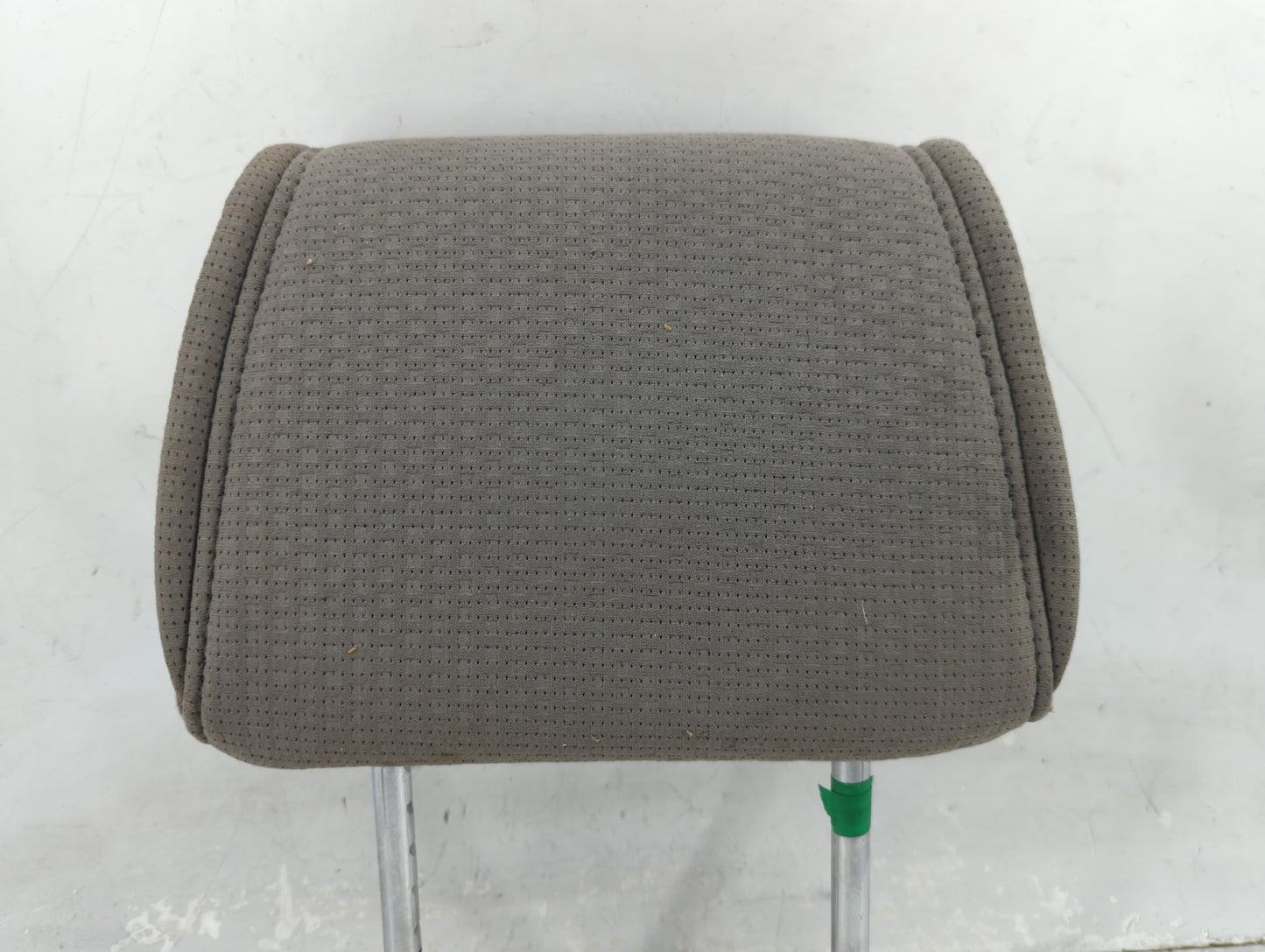 2007-2007 Nissan Quest Headrest Head Rest Front Driver Seat Grey 1466923 - Oemusedautoparts1.com
