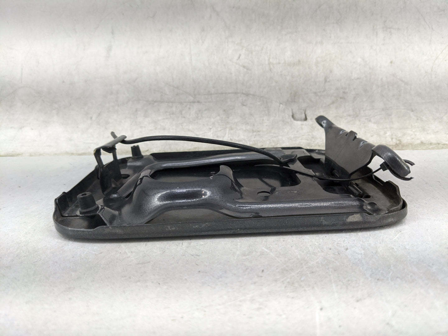 2007 Nissan Quest Fuel Tank Door Lid Gas Tank Black - Oemusedautoparts1.com