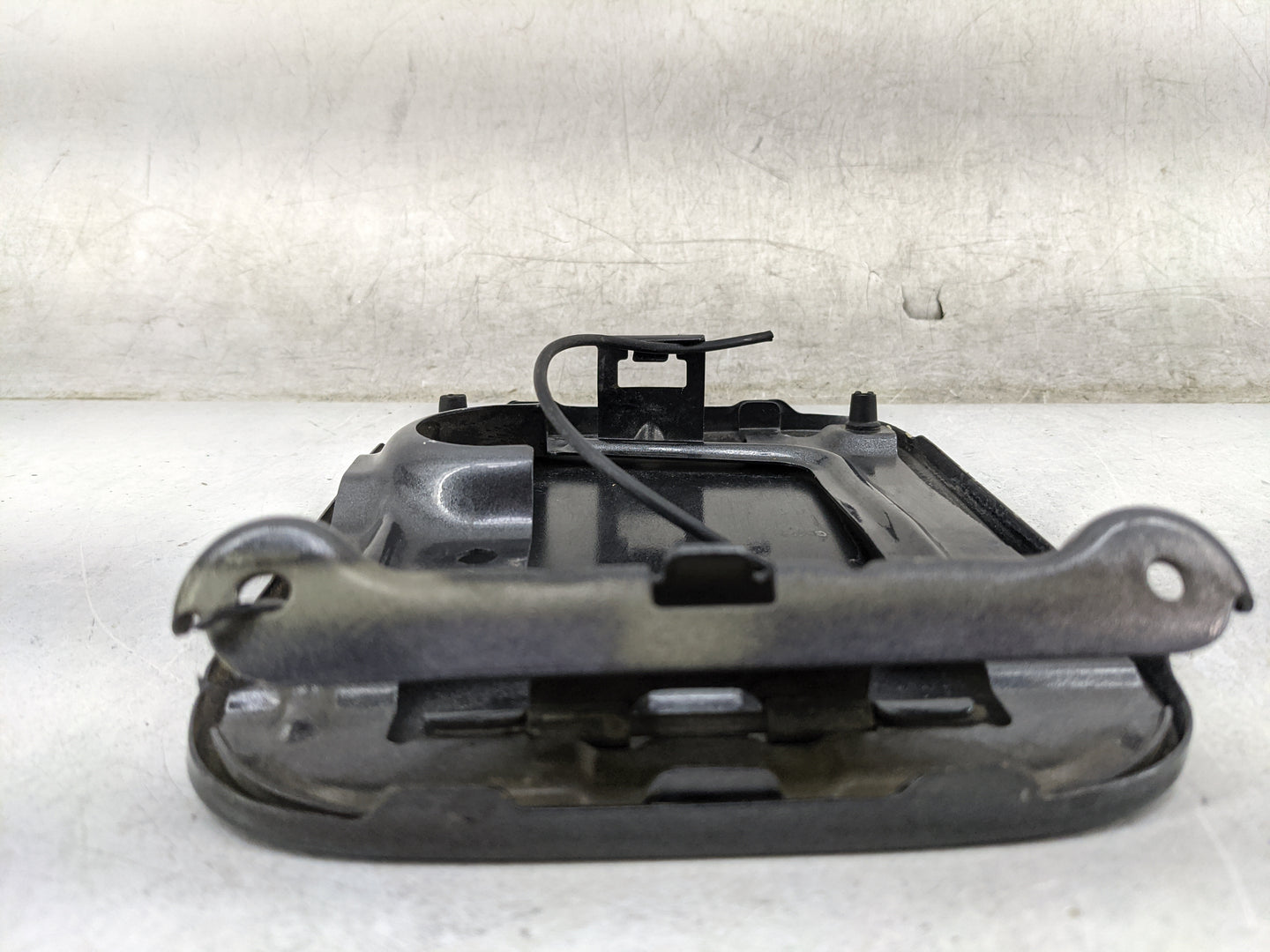 2007 Nissan Quest Fuel Tank Door Lid Gas Tank Black - Oemusedautoparts1.com
