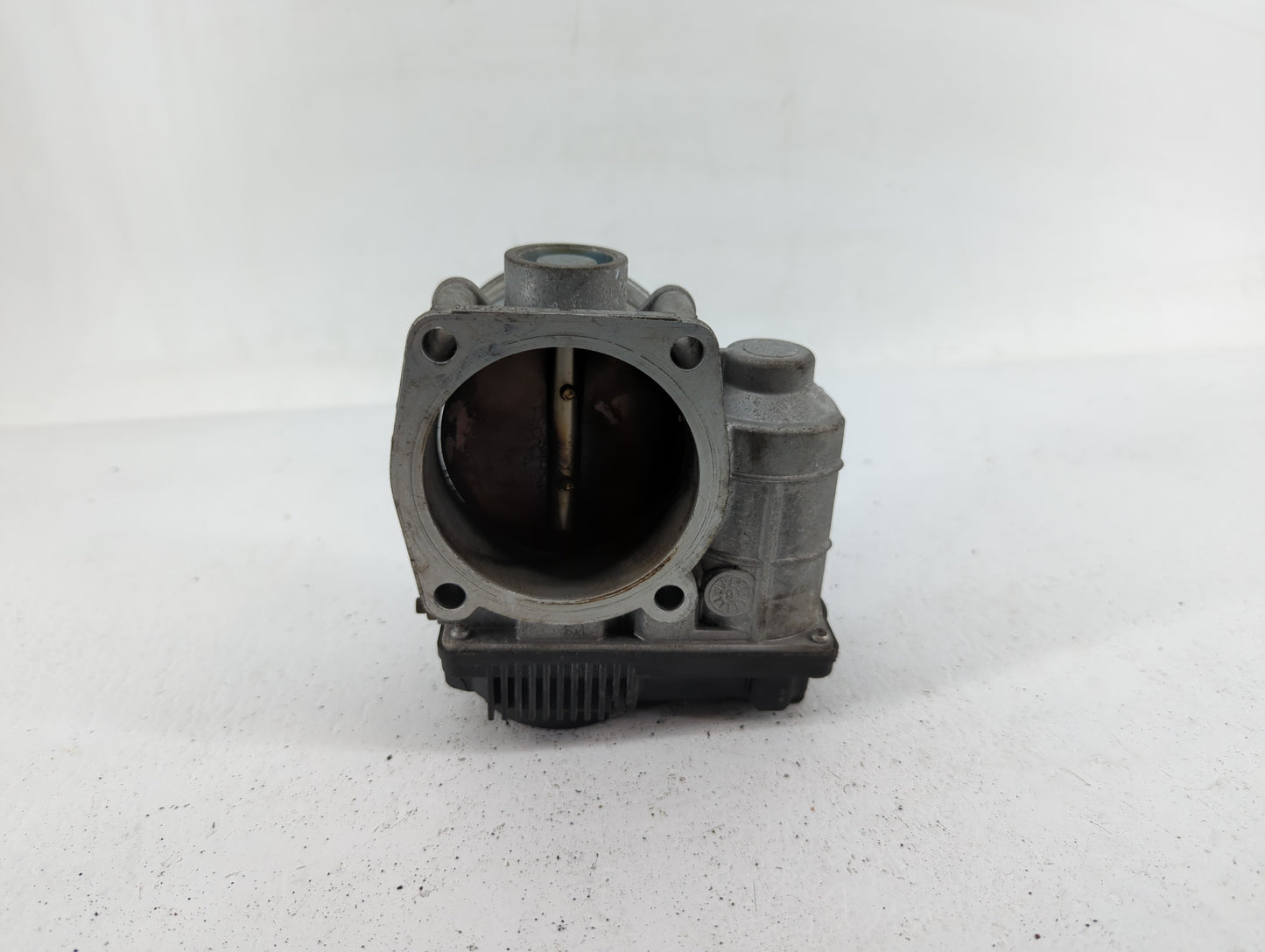 2007-2009 Nissan Quest Throttle Body P/N:RME70-04 5Y08-01, RME70-01, 576-01 Fits Fits 2006 2007 2008 2009 OEM Used Auto Part