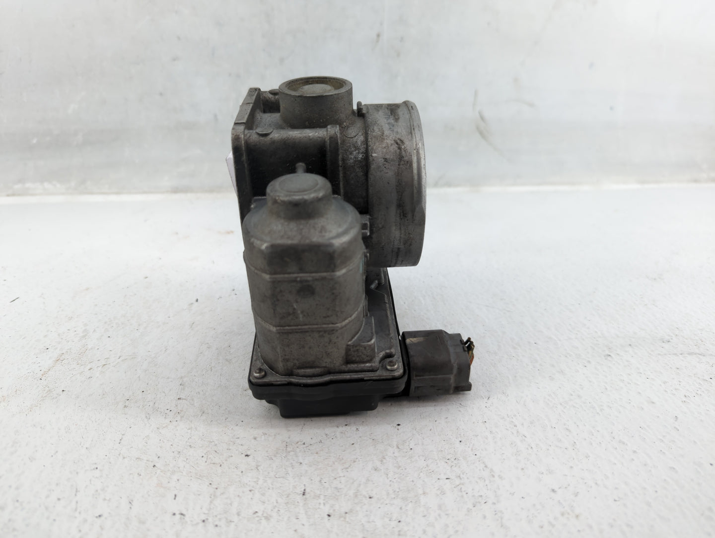 2007-2009 Nissan Quest Throttle Body P/N:RME70-04 Fits Fits 2006 2007 2008 2009 OEM Used Auto Parts - Oemusedautoparts1.com