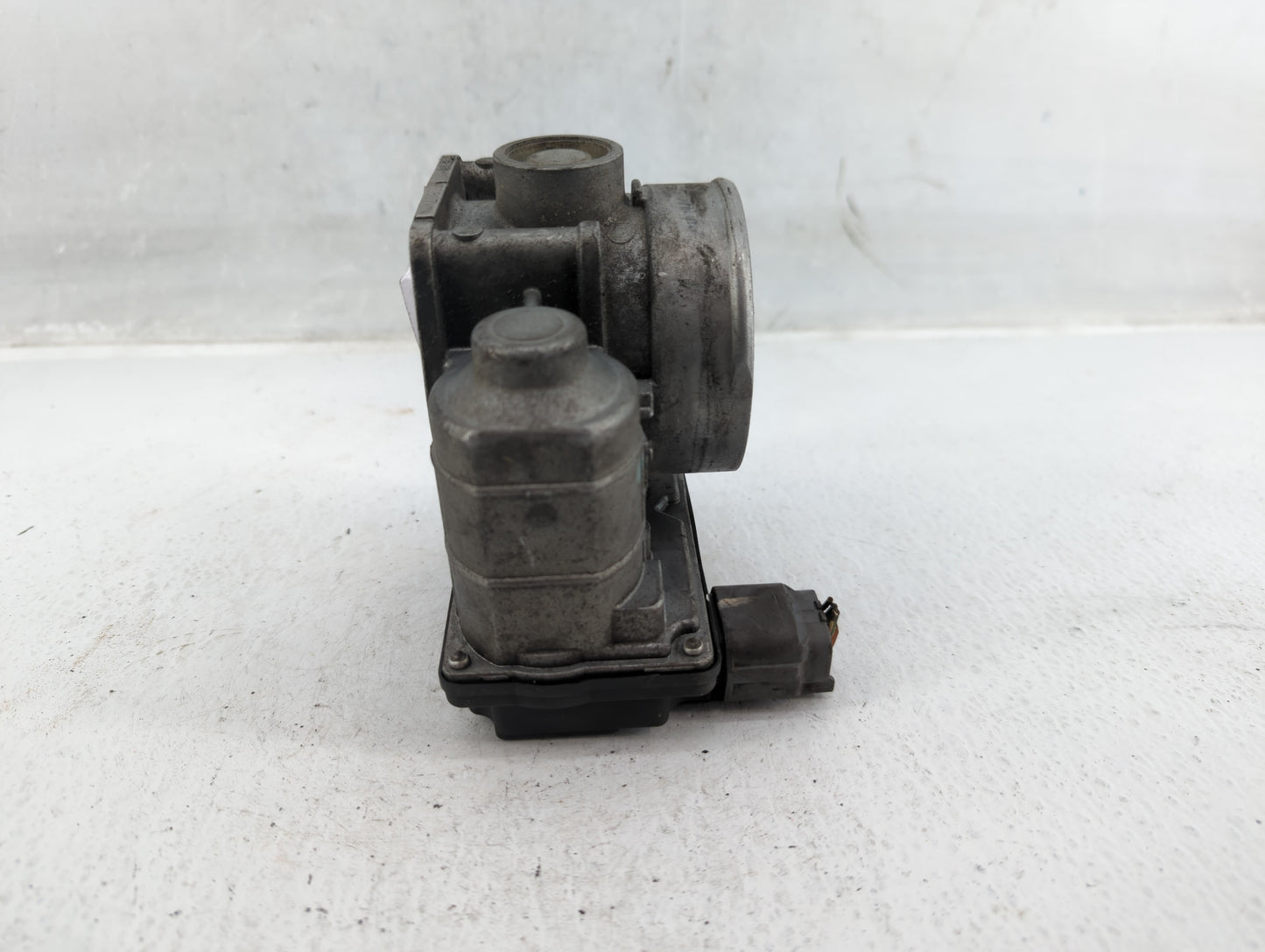 2007-2009 Nissan Quest Throttle Body P/N:RME70-04 Fits Fits 2006 2007 2008 2009 OEM Used Auto Parts - Oemusedautoparts1.com