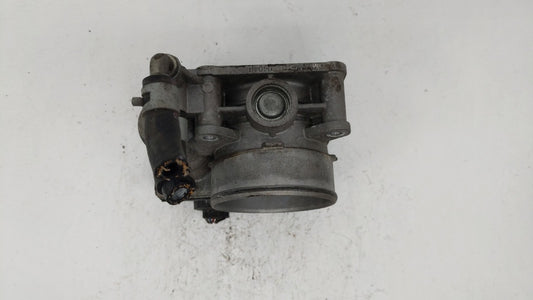 2008-2011 Nissan Rogue Throttle Body P/N:RME60-15 526-01 Fits Fits 2007 2008 2009 2010 2011 2012 2013 OEM Used Auto Parts