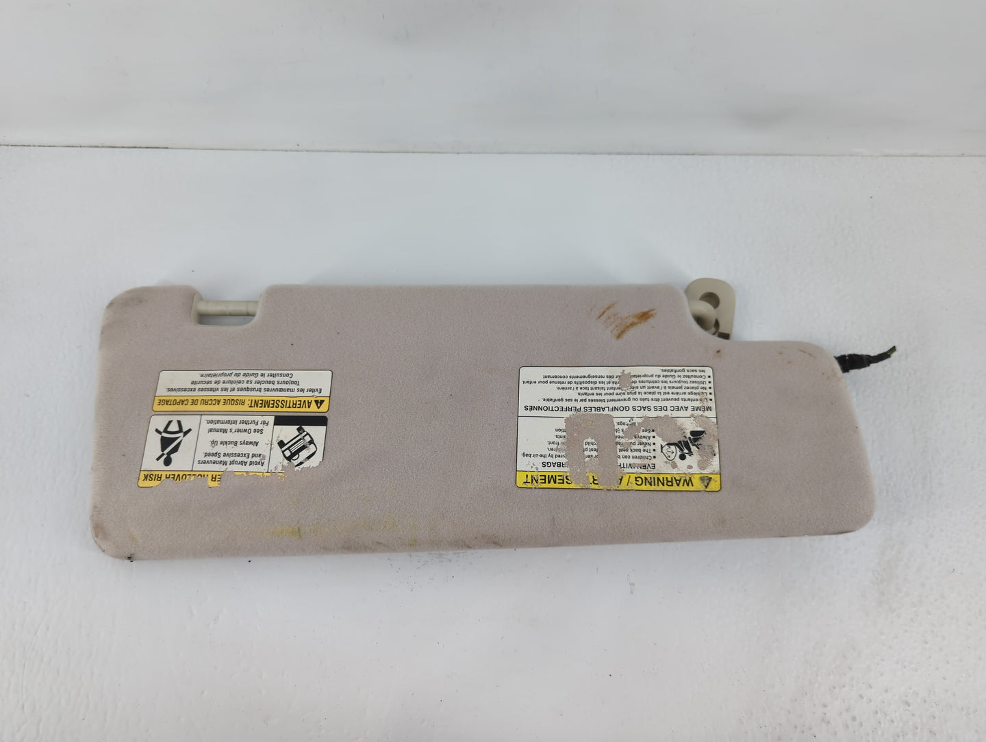 2007 Nissan Rogue Sport Sun Visor Shade Replacement Driver Left Mirror Fits OEM Used Auto Parts - Oemusedautoparts1.com