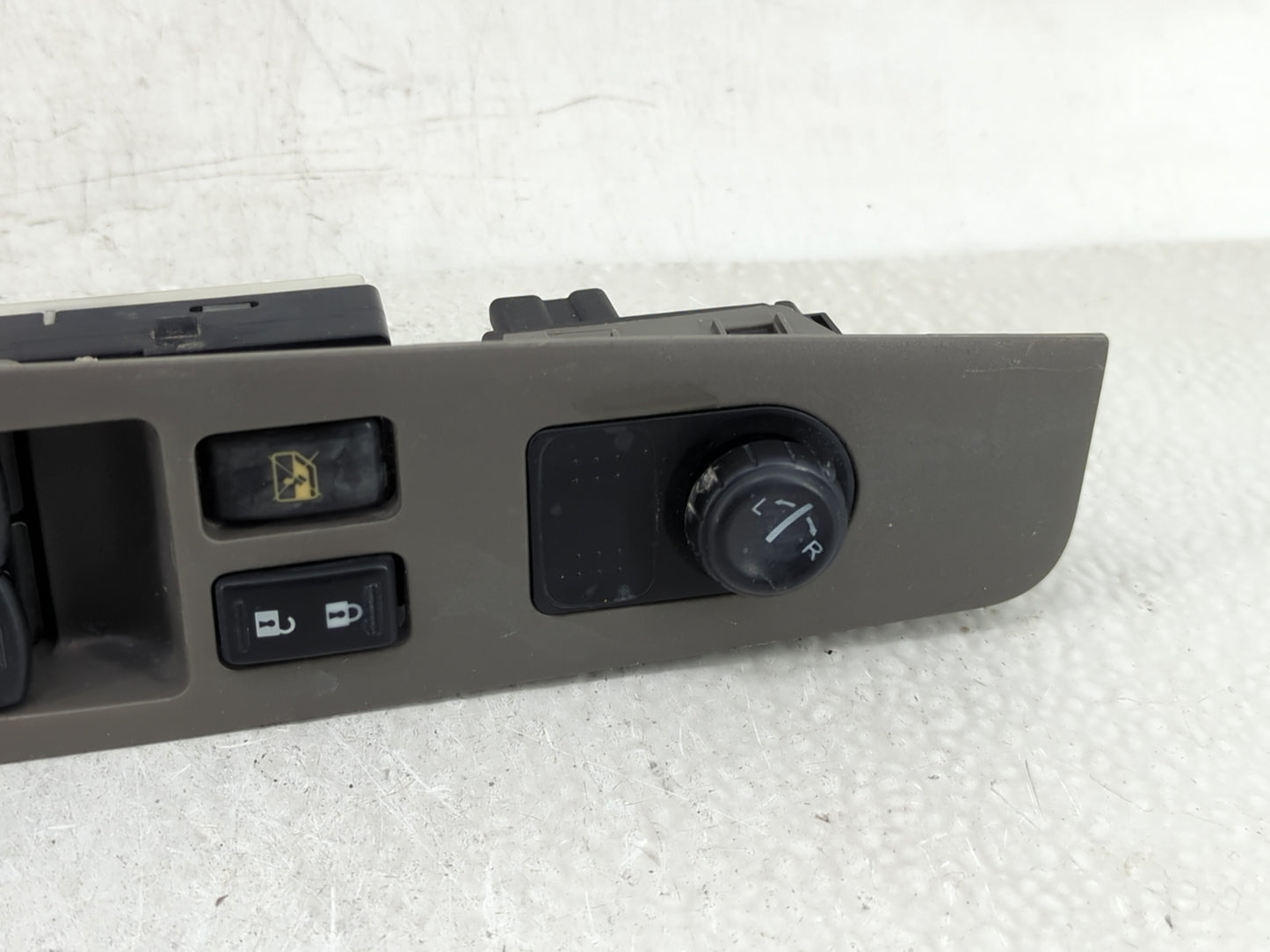2007 Nissan Sentra Master Power Window Switch Replacement Driver Side Left Fits OEM Used Auto Parts - Oemusedautoparts1.com