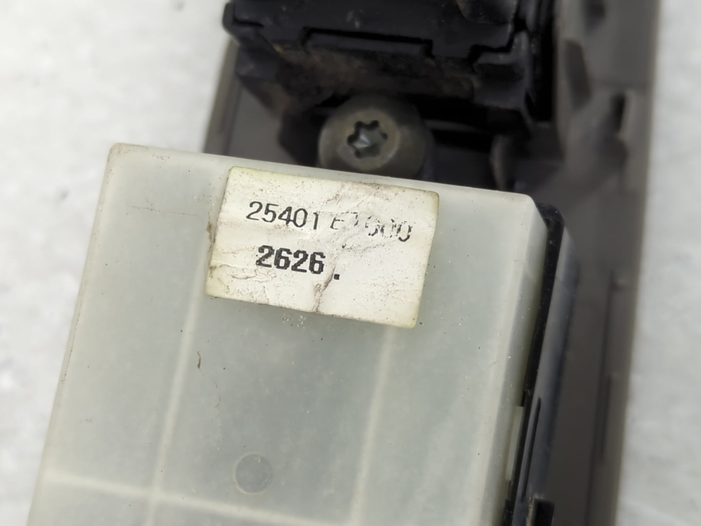 2007 Nissan Sentra Master Power Window Switch Replacement Driver Side Left Fits OEM Used Auto Parts - Oemusedautoparts1.com