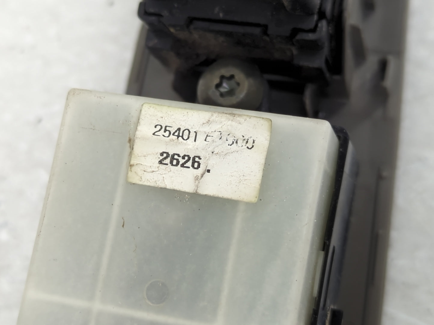 2007 Nissan Sentra Master Power Window Switch Replacement Driver Side Left Fits OEM Used Auto Parts - Oemusedautoparts1.com