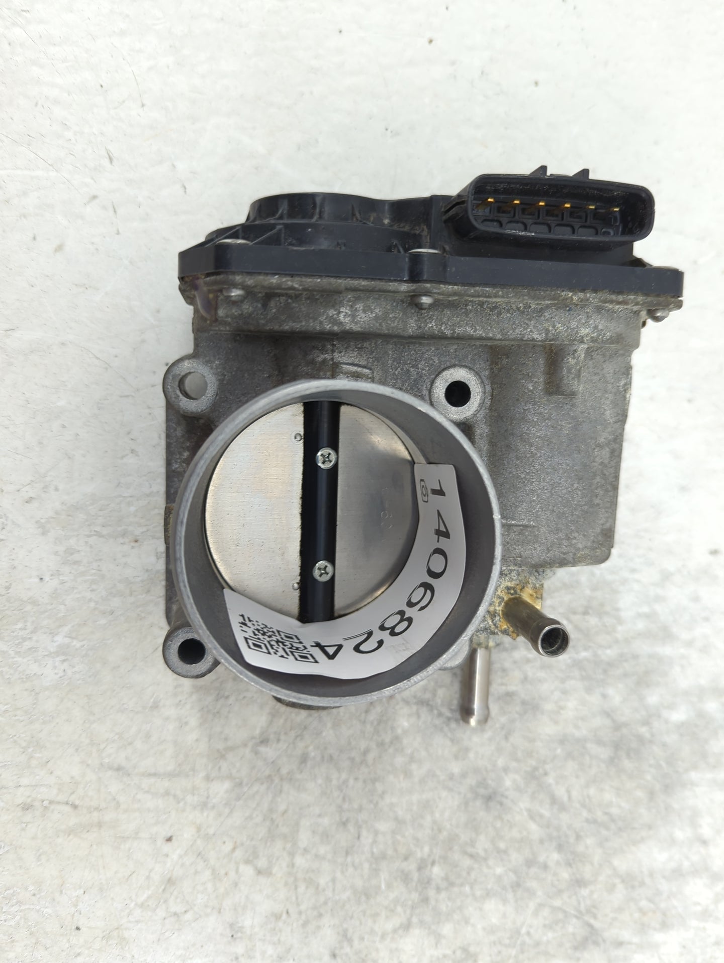 2007-2012 Nissan Sentra Throttle Body P/N:ET-A60-02 I Fits OEM Used Auto Parts - Oemusedautoparts1.com