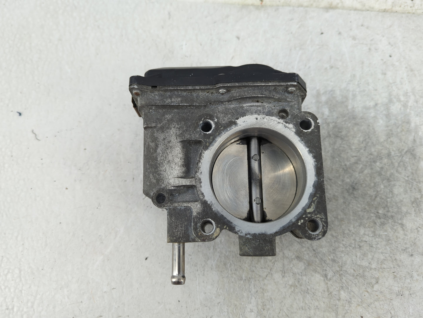 2007-2012 Nissan Sentra Throttle Body P/N:ET-A60-02 I Fits OEM Used Auto Parts - Oemusedautoparts1.com