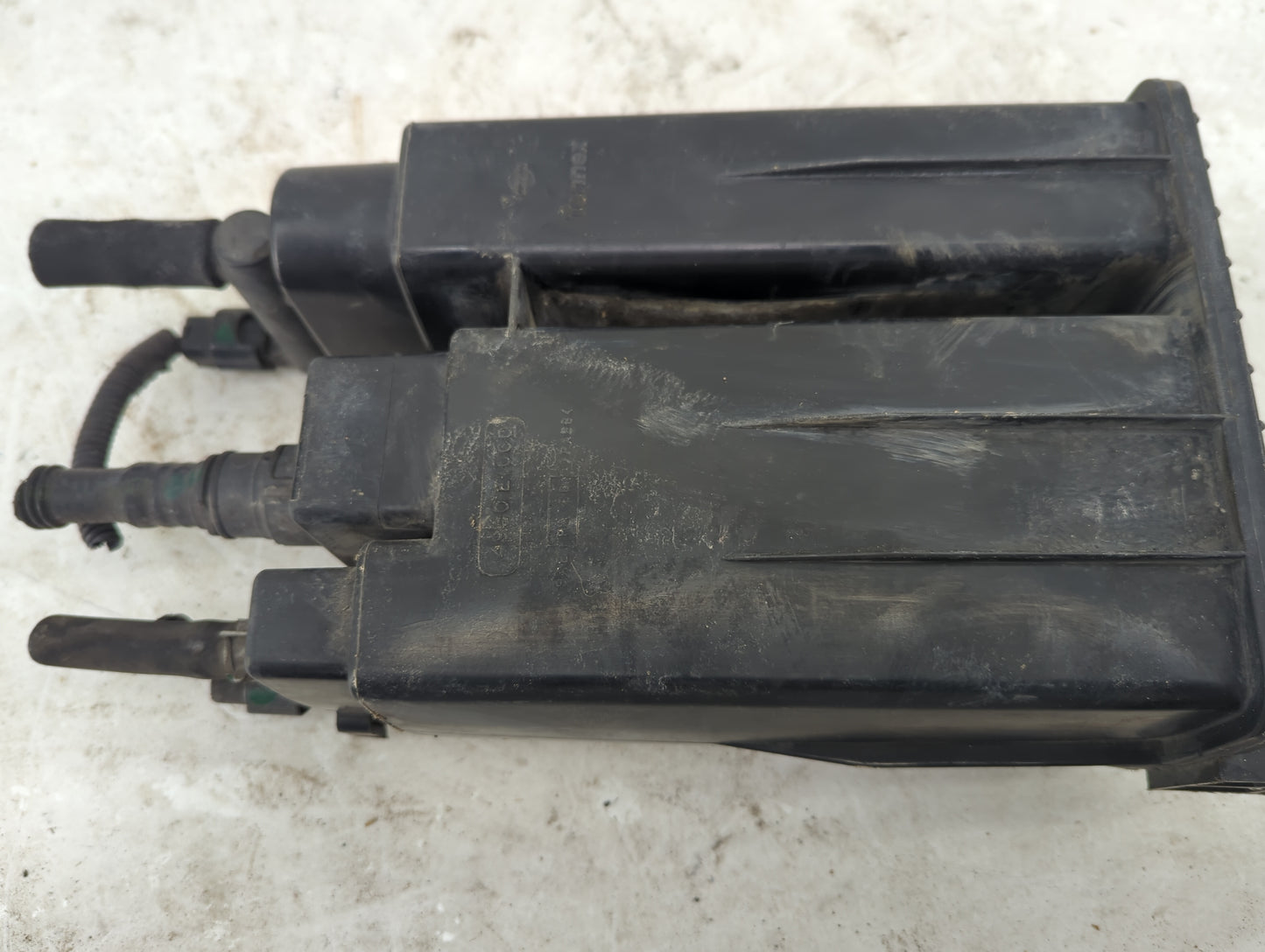 2007 Nissan Sentra Fuel Vapor Charcoal Canister - Oemusedautoparts1.com