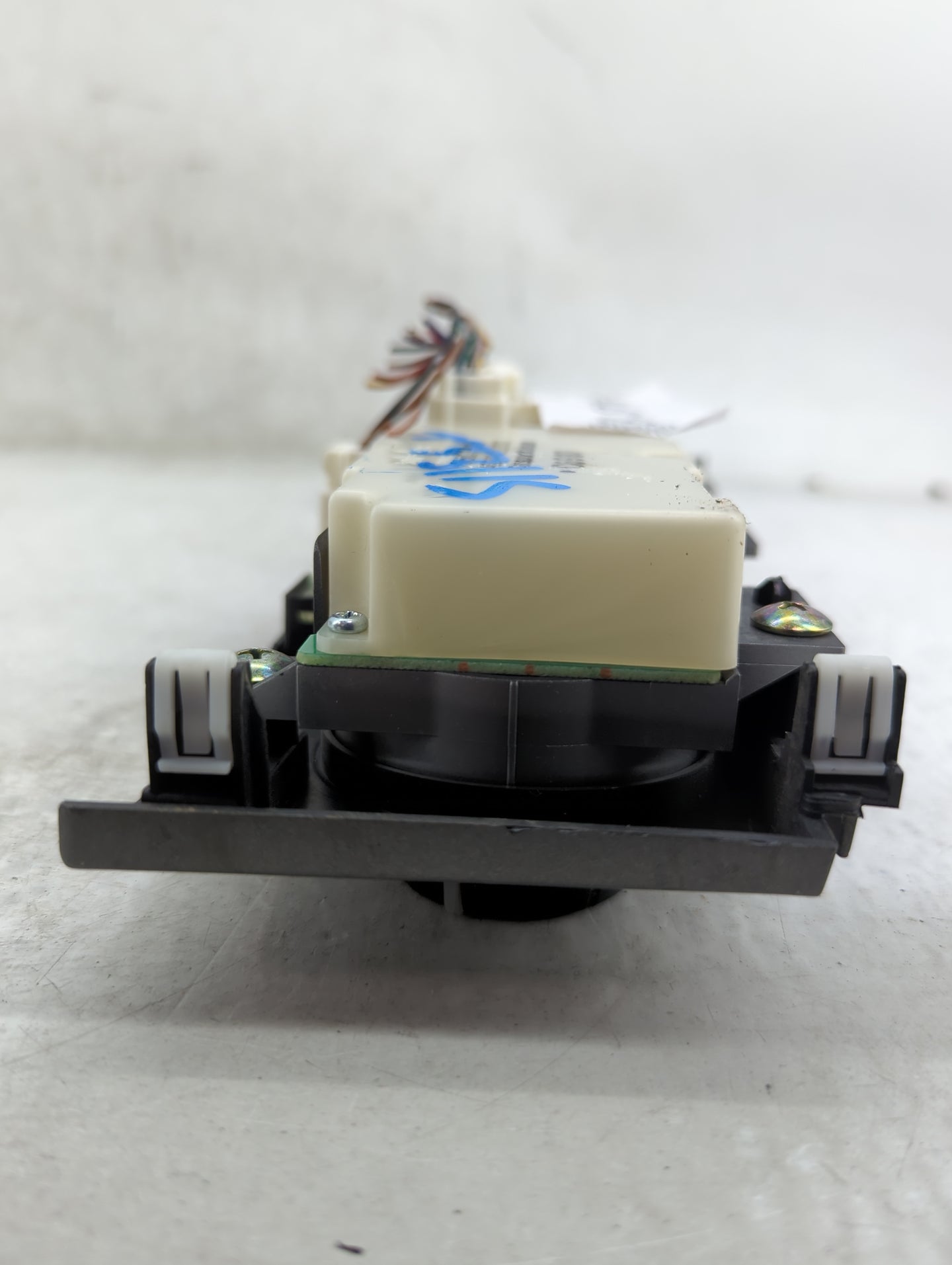 2007-2009 Nissan Sentra Climate Control Module Temperature AC/Heater Replacement P/N:C6930 Fits Fits 2007 2008 2009 OEM Used