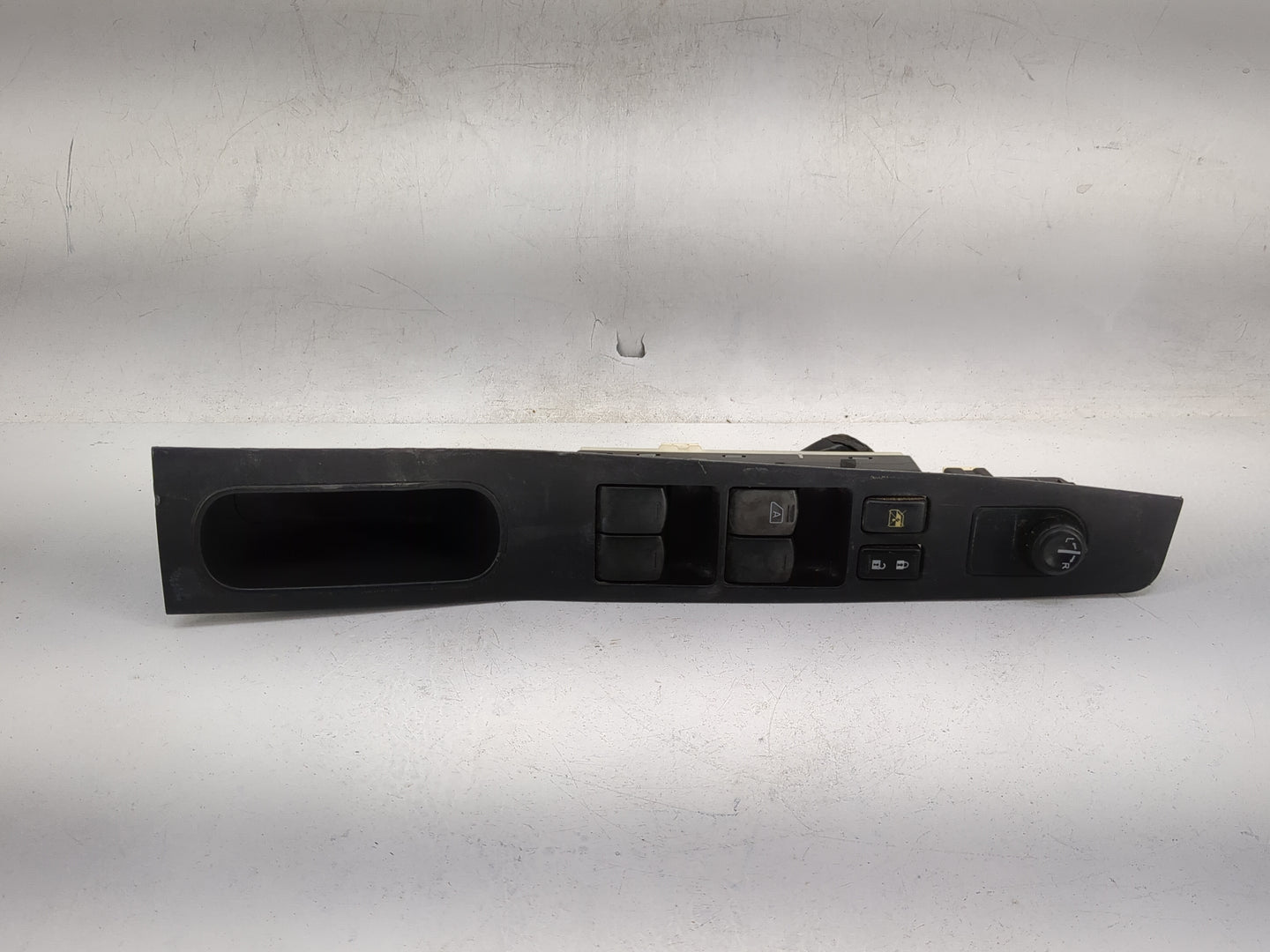 2007 Nissan Sentra Master Power Window Switch Replacement Driver Side Left P/N:25401 ET000 Fits OEM Used Auto Parts - Oemuse