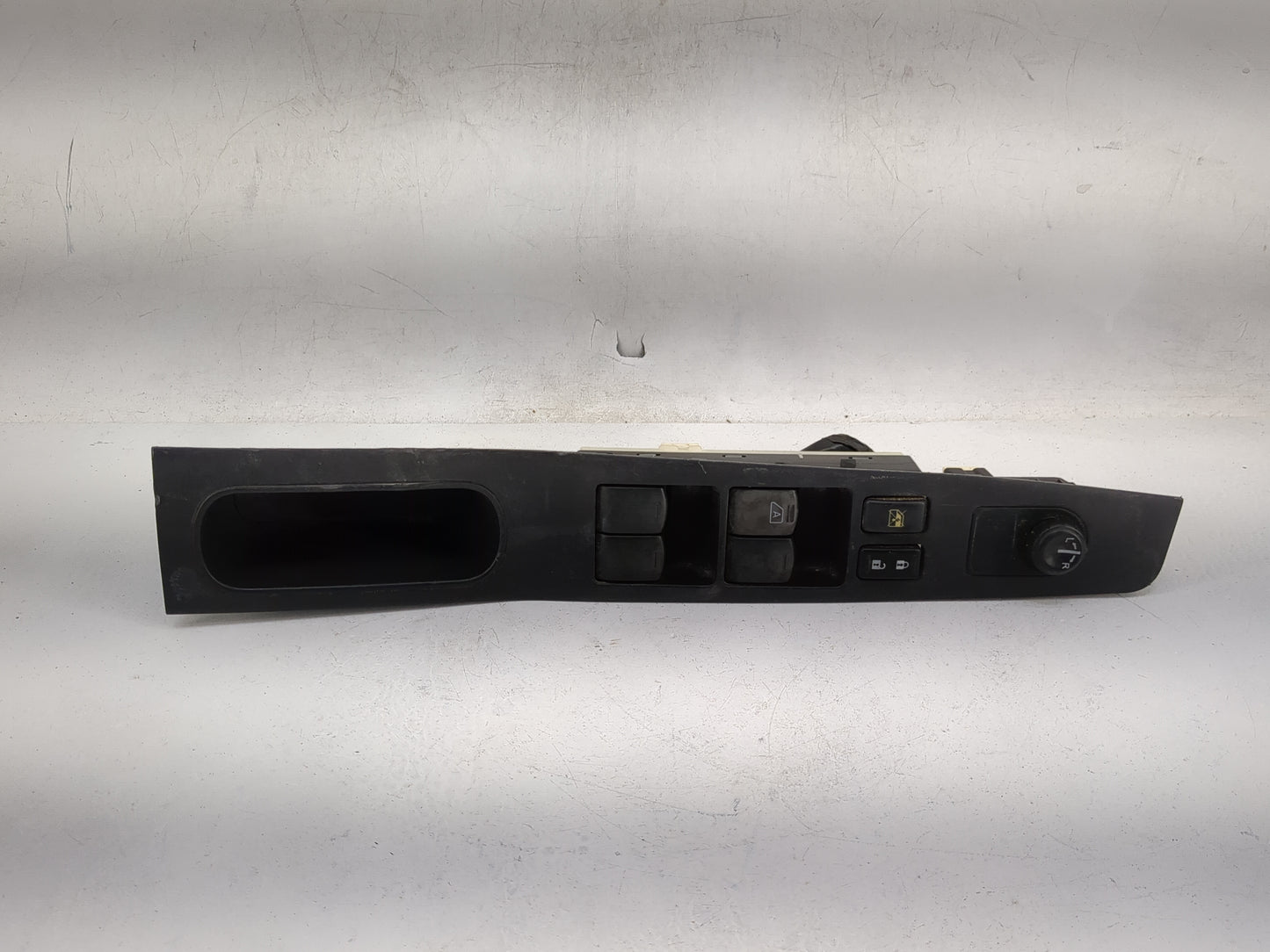 2007 Nissan Sentra Master Power Window Switch Replacement Driver Side Left P/N:25401 ET000 Fits OEM Used Auto Parts - Oemuse