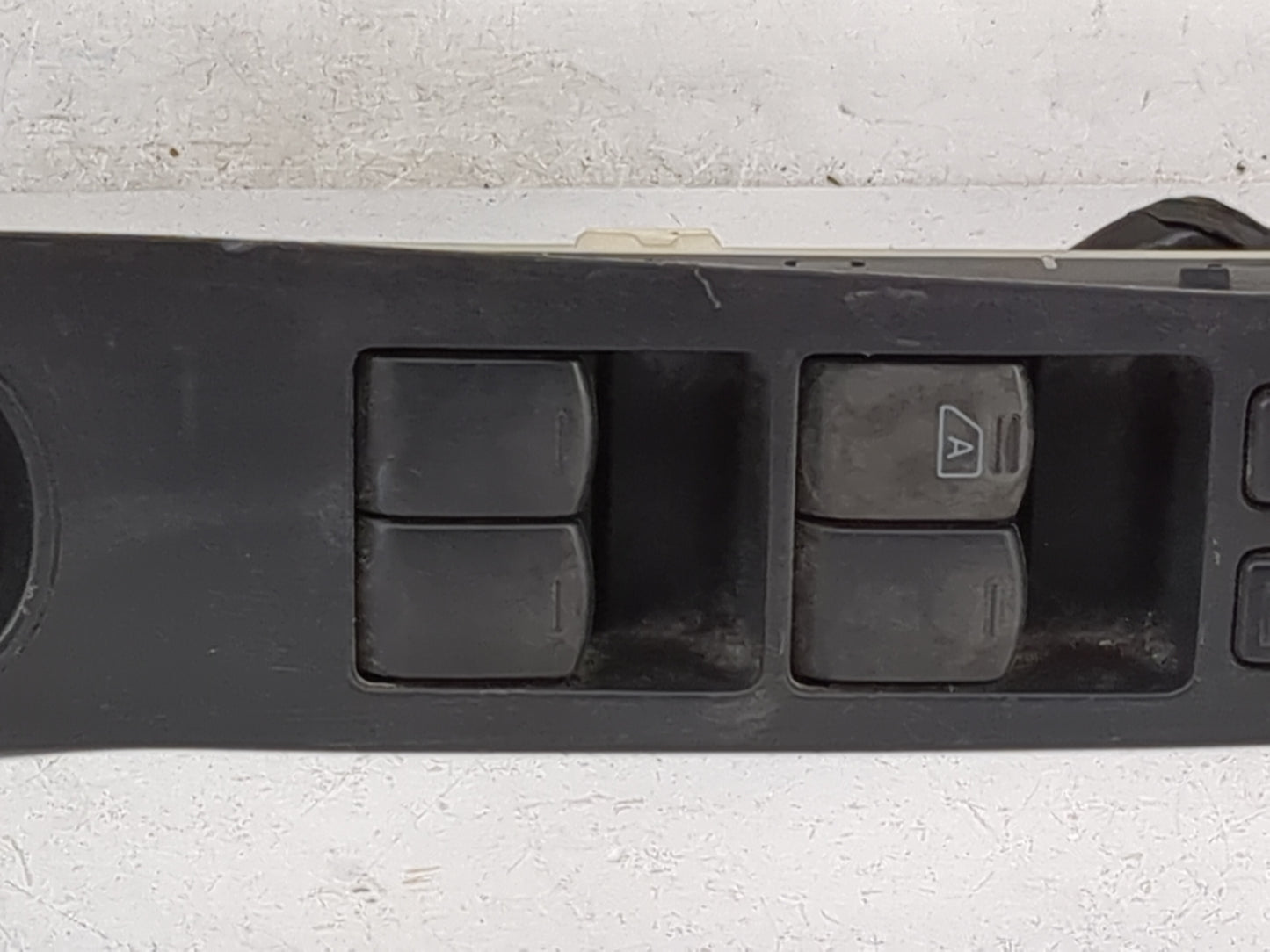 2007 Nissan Sentra Master Power Window Switch Replacement Driver Side Left P/N:25401 ET000 Fits OEM Used Auto Parts - Oemuse