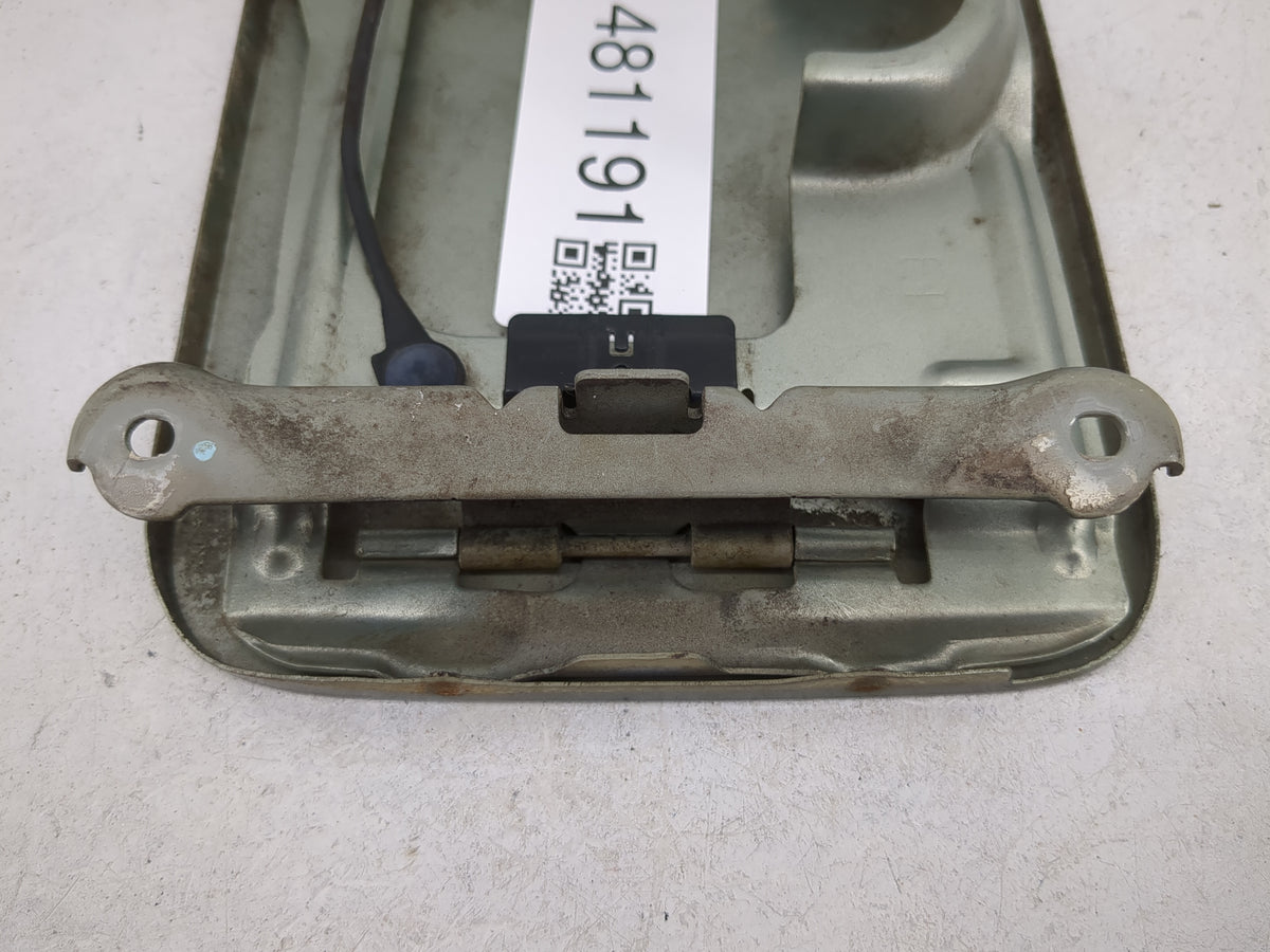 2007 Nissan Sentra Fuel Tank Door Lid Gas Tank Green - Oemusedautoparts1.com