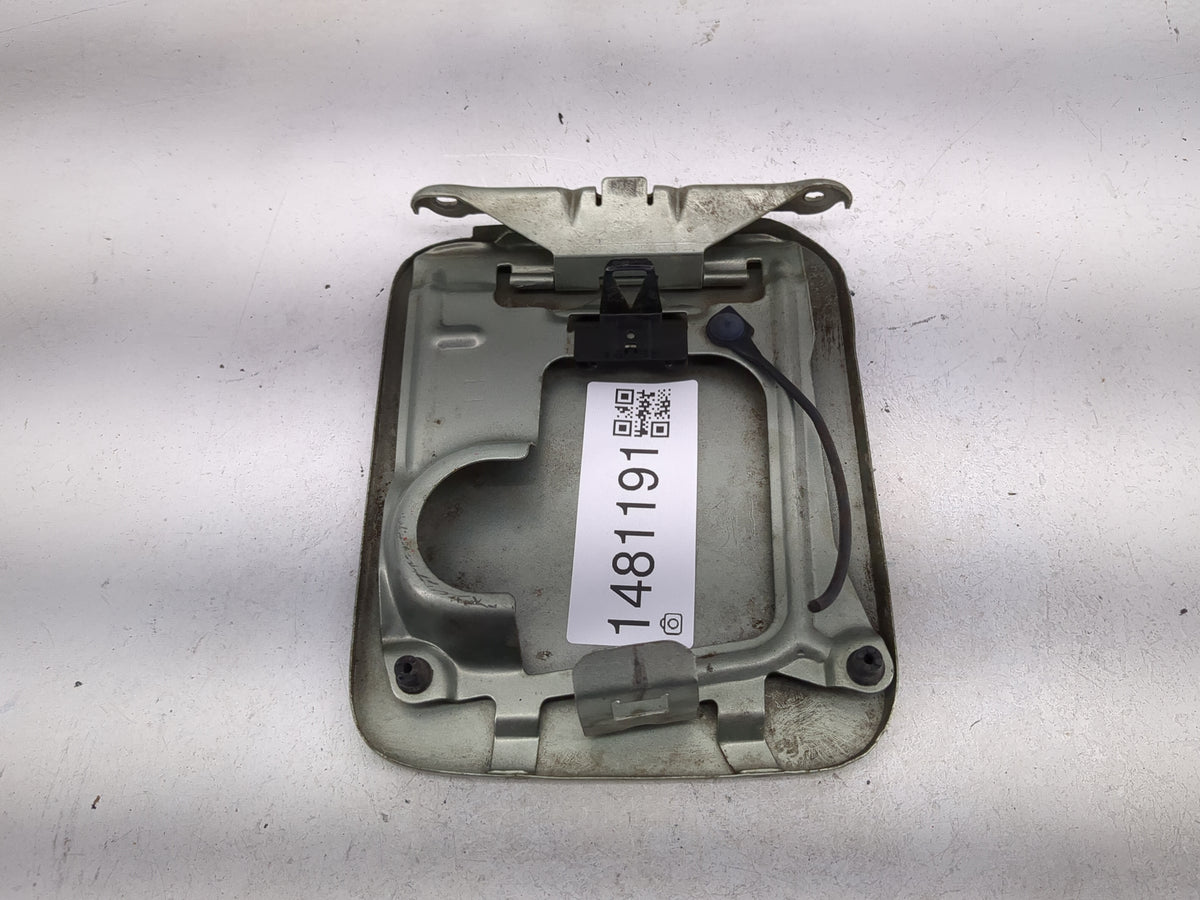 2007 Nissan Sentra Fuel Tank Door Lid Gas Tank Green - Oemusedautoparts1.com