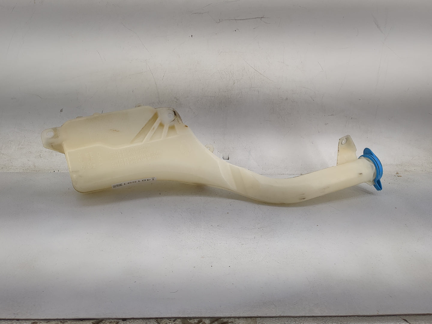 2007-2012 Nissan Sentra Windshield Washer Fluid Reservoir Bottle 1481591 - Oemusedautoparts1.com
