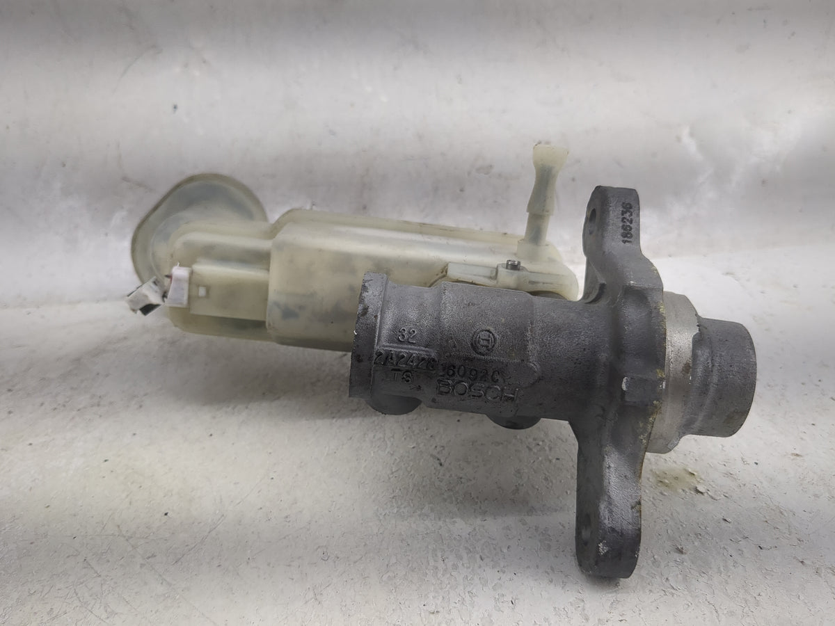 2007-2010 Nissan Sentra Brake Master Cylinder - Oemusedautoparts1.com