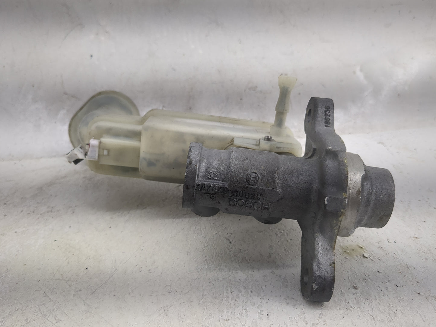 2007-2010 Nissan Sentra Brake Master Cylinder - Oemusedautoparts1.com