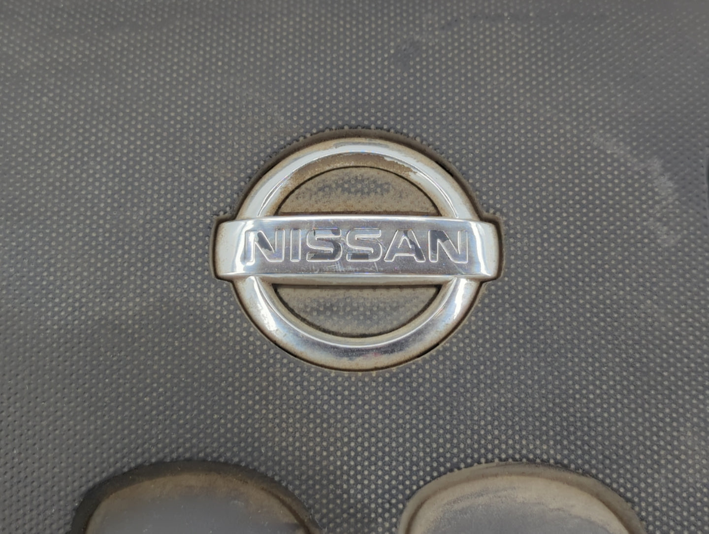 2007 Nissan Sentra Engine Cover - Oemusedautoparts1.com