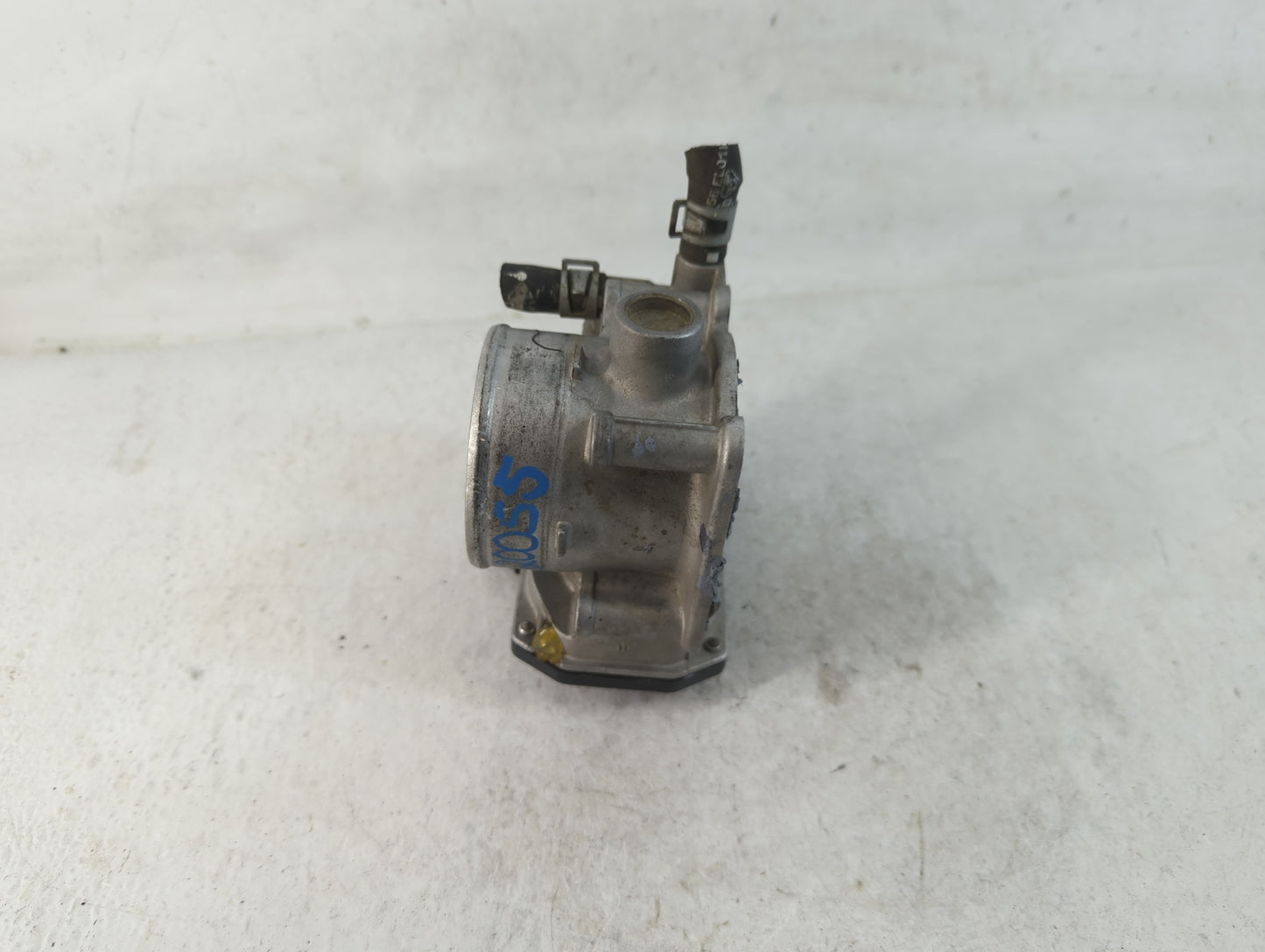 2007-2012 Nissan Sentra Throttle Body P/N:ET-A60-02 A Fits OEM Used Auto Parts - Oemusedautoparts1.com