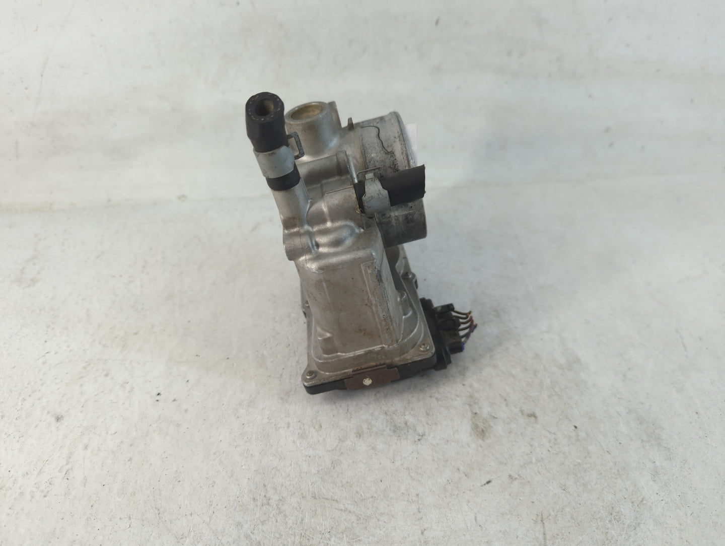 2007-2012 Nissan Sentra Throttle Body P/N:ET-A60-02 A Fits OEM Used Auto Parts - Oemusedautoparts1.com