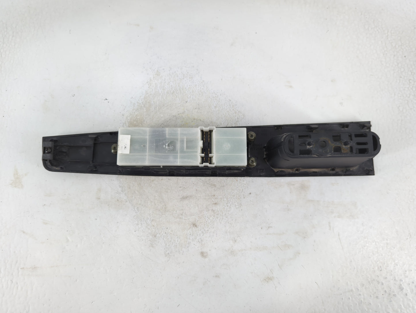 2007 Nissan Sentra Master Power Window Switch Replacement Driver Side Left P/N:80961 ET200 Fits OEM Used Auto Parts - Oemuse