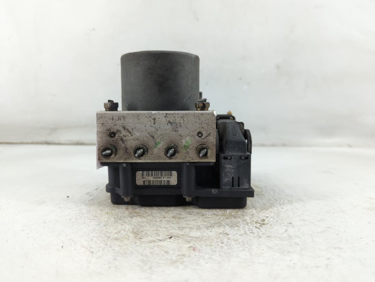 2007-2010 Nissan Sentra ABS Pump Control Module Replacement P/N:47660 ET00A Fits Fits 2007 2008 2009 2010 OEM Used Auto Part