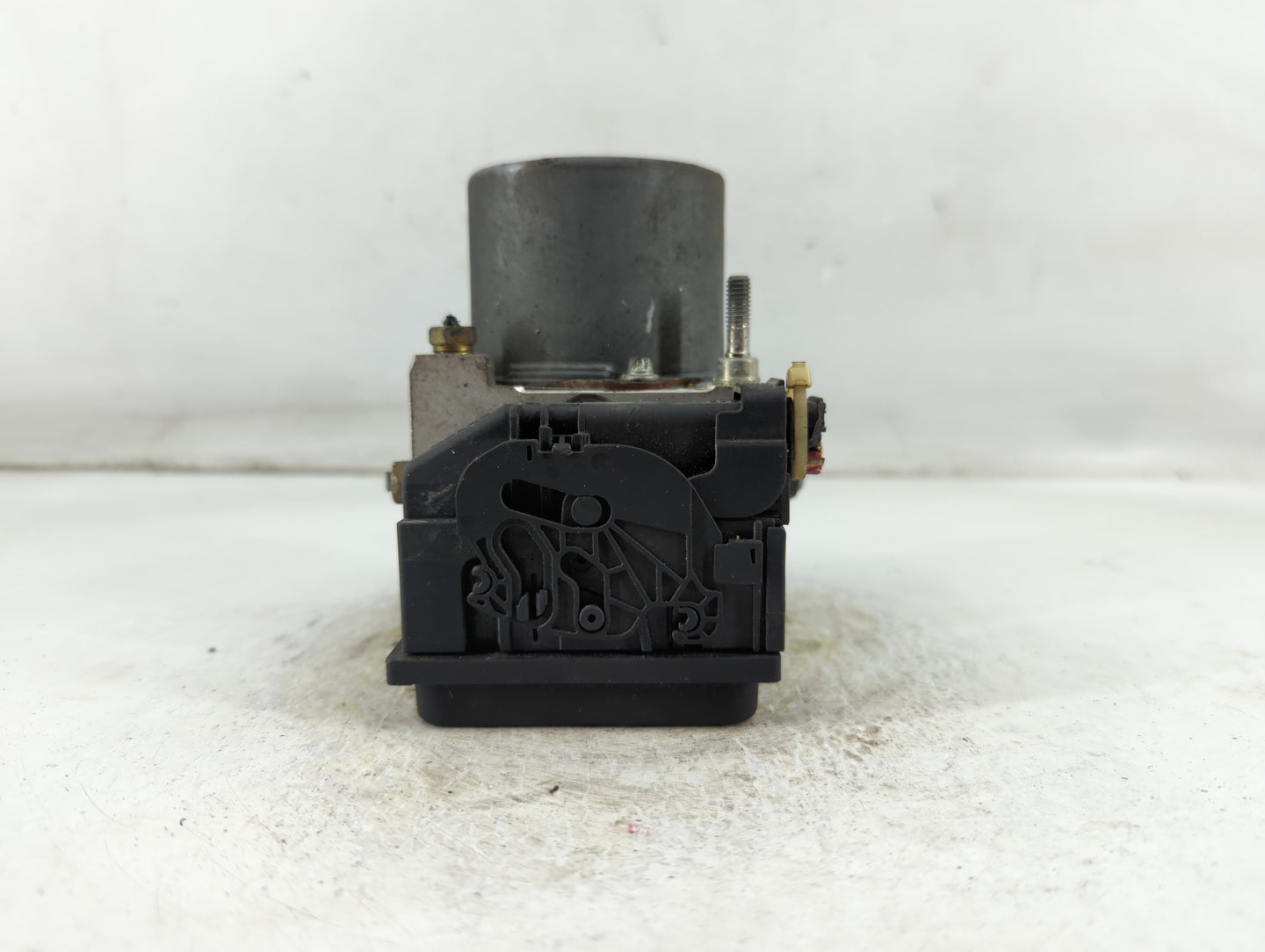 2007-2010 Nissan Sentra ABS Pump Control Module Replacement P/N:47660 ET00A Fits Fits 2007 2008 2009 2010 OEM Used Auto Part