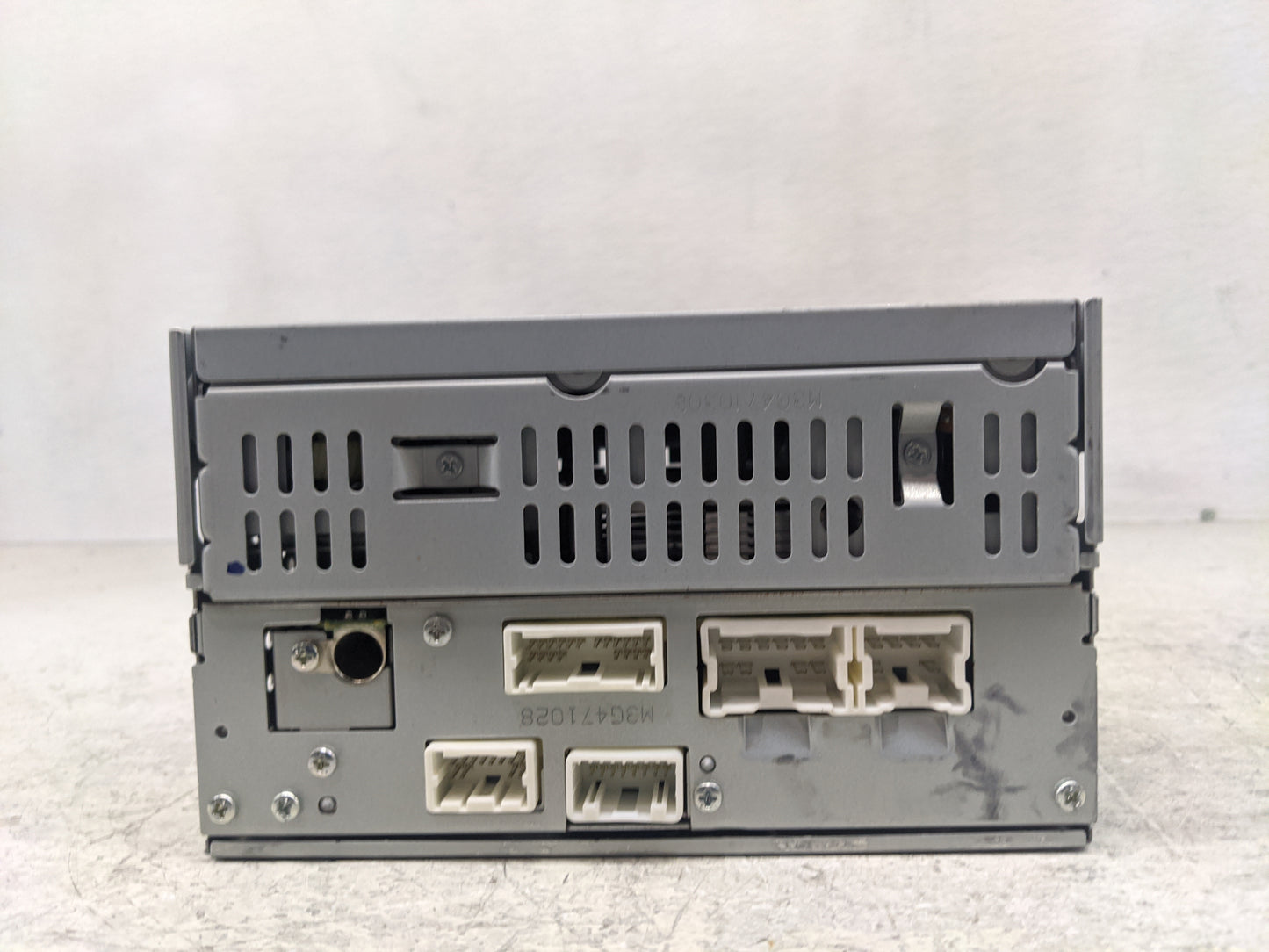 2007 Nissan Titan Radio AM FM Cd Player Receiver Replacement Fits OEM Used Auto Parts - Oemusedautoparts1.com