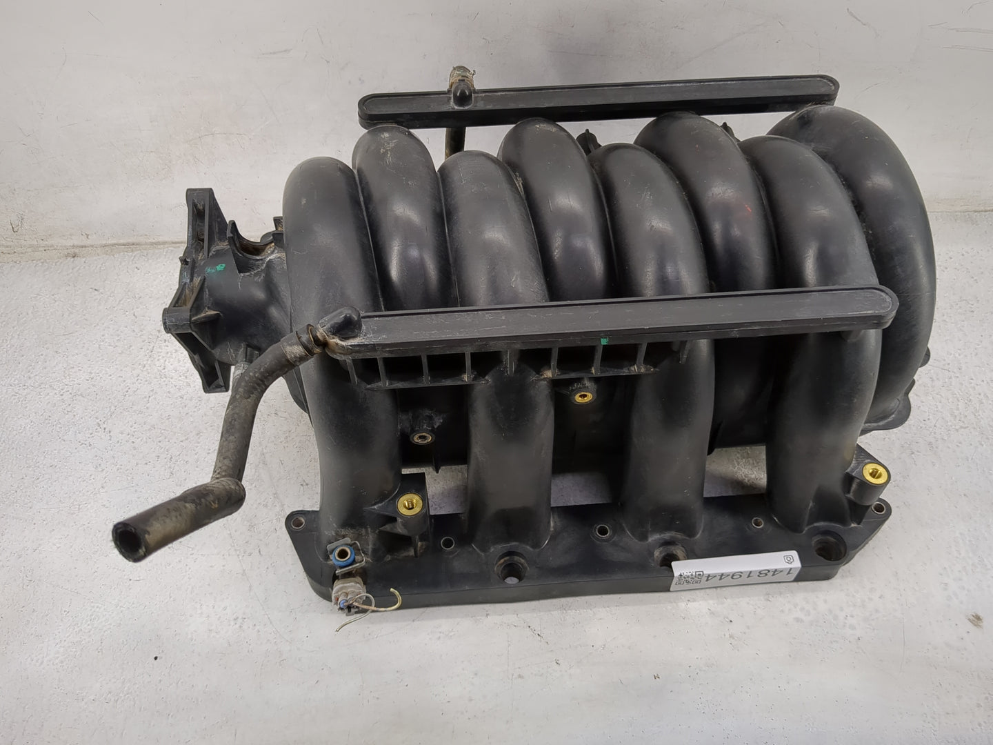 2007-2015 Nissan Titan Air Intake Manifold Fits Fits 2007 2008 2009 2010 2011 2012 2013 2014 2015 2016 OEM Used Auto Parts -