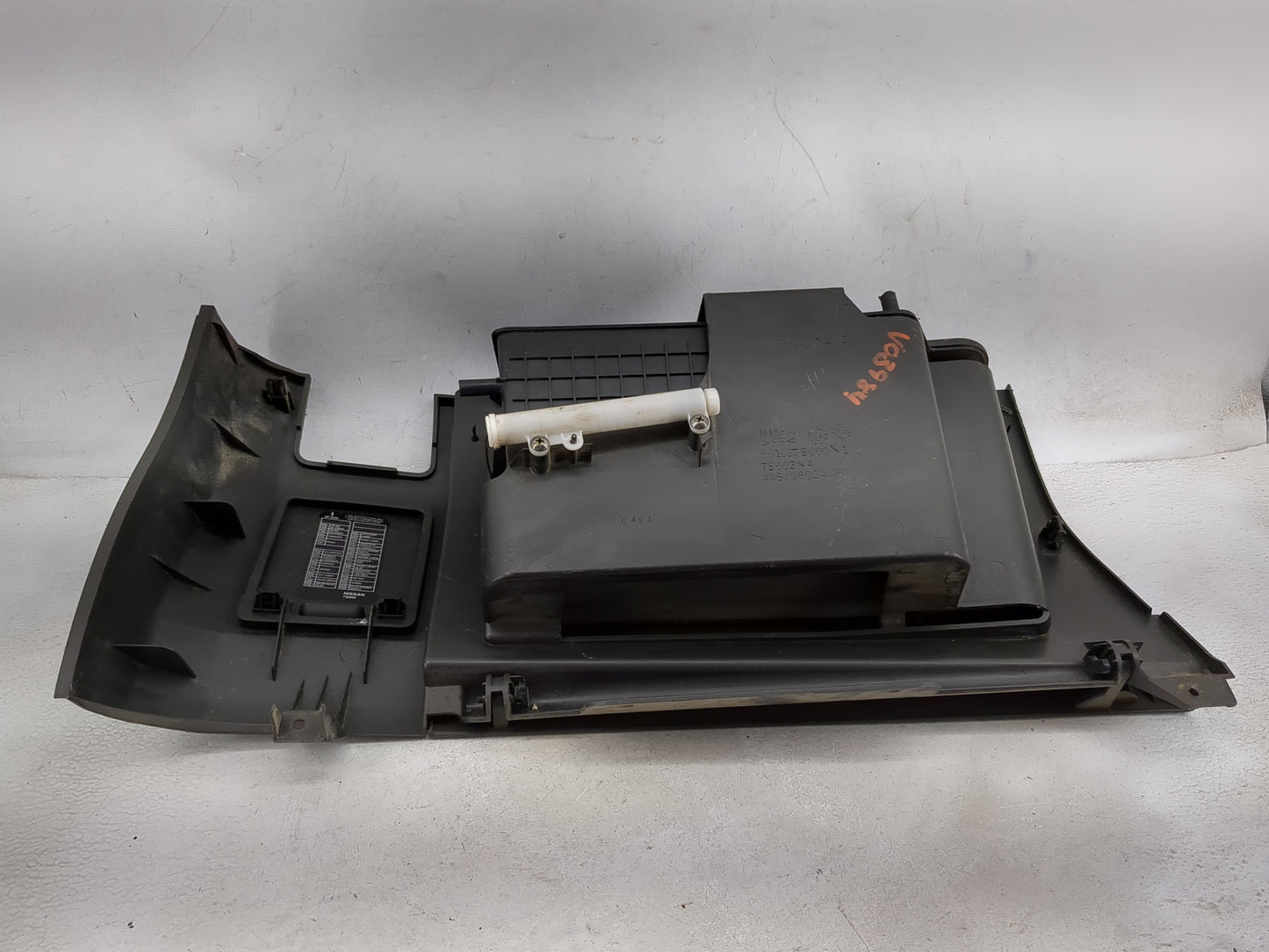 2007 Nissan Titan Passenger Glove Box Door Storage Compartment - Oemusedautoparts1.com