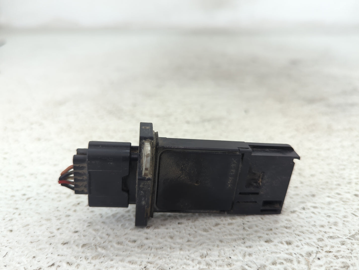 2004-2022 Nissan Titan Mass Air Flow Meter Maf 1487519 - Oemusedautoparts1.com