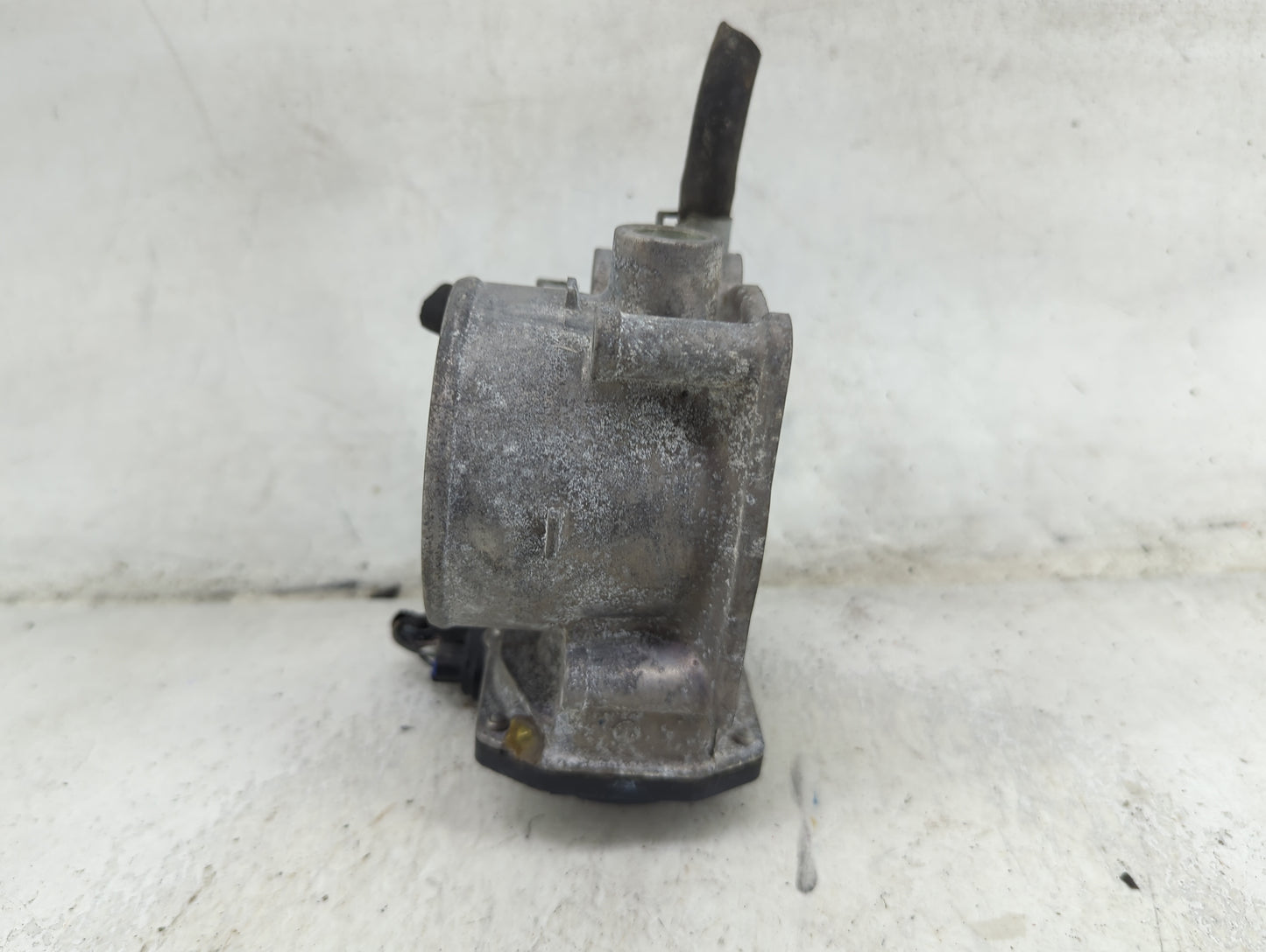 2004-2012 Nissan Titan Throttle Body P/N:16119 7S000 16119 7S000 7C05 00491 Fits OEM Used Auto Parts - Oemusedautoparts1.com